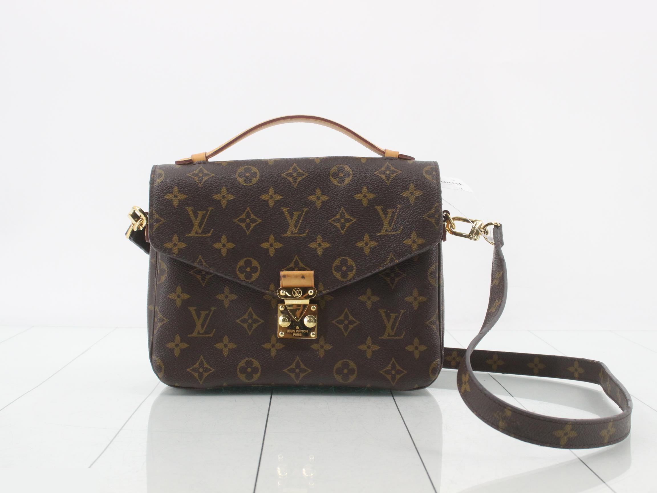Monogram Pochette Metis 2-Way Handbag
