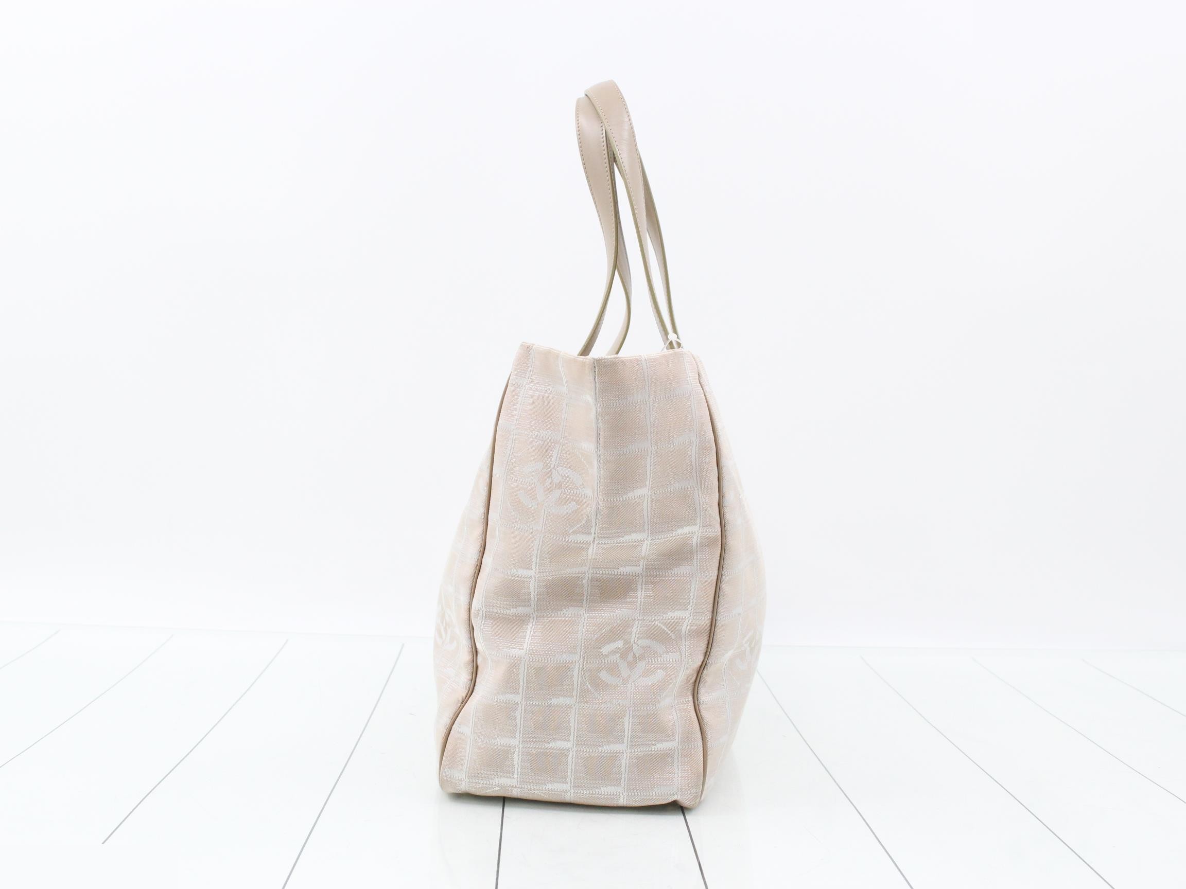 Coco Mark Tote Bag MM New Travel — view 3
