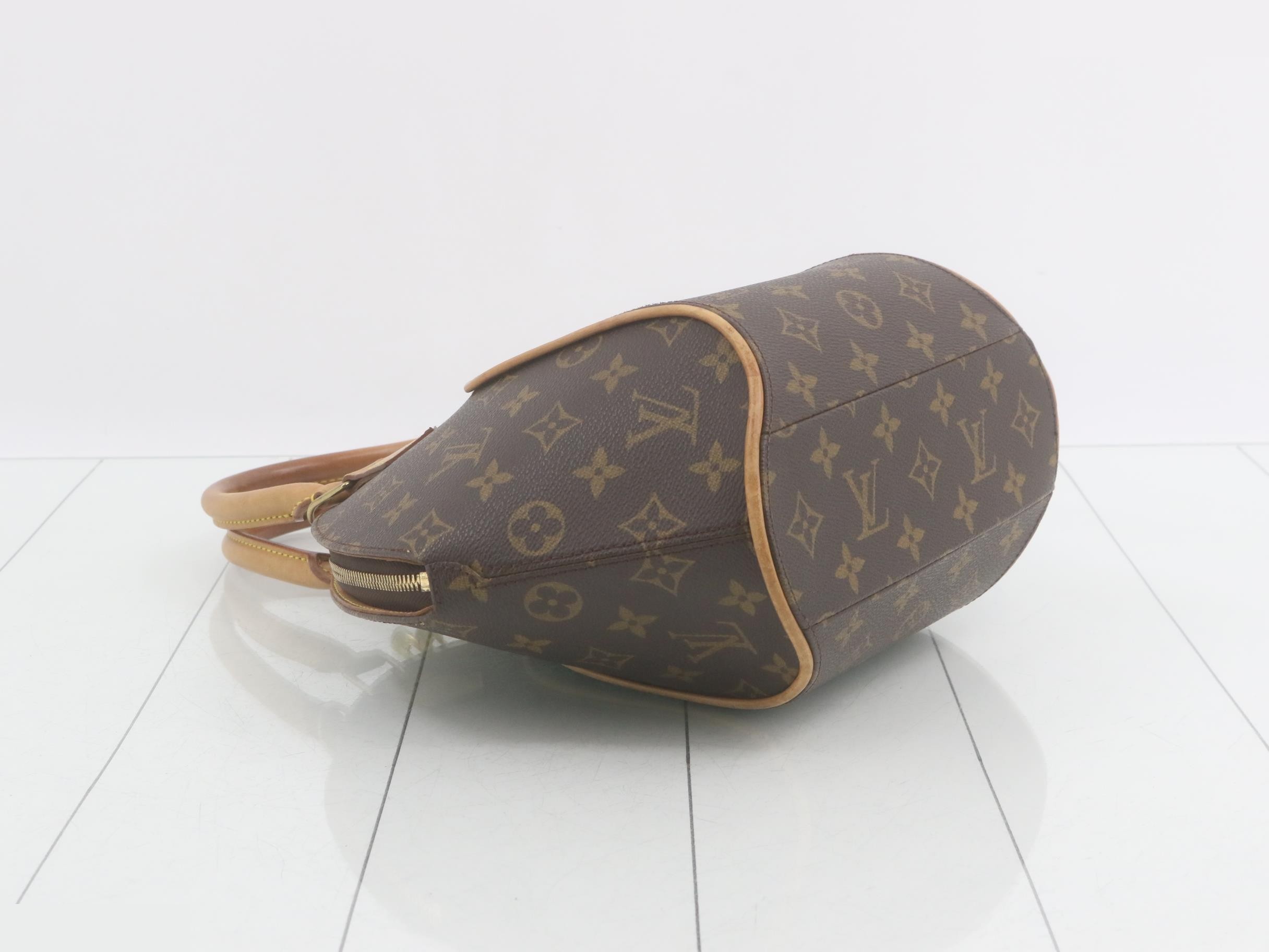Ellipse PM handbag by Louis Vuitton — view 5