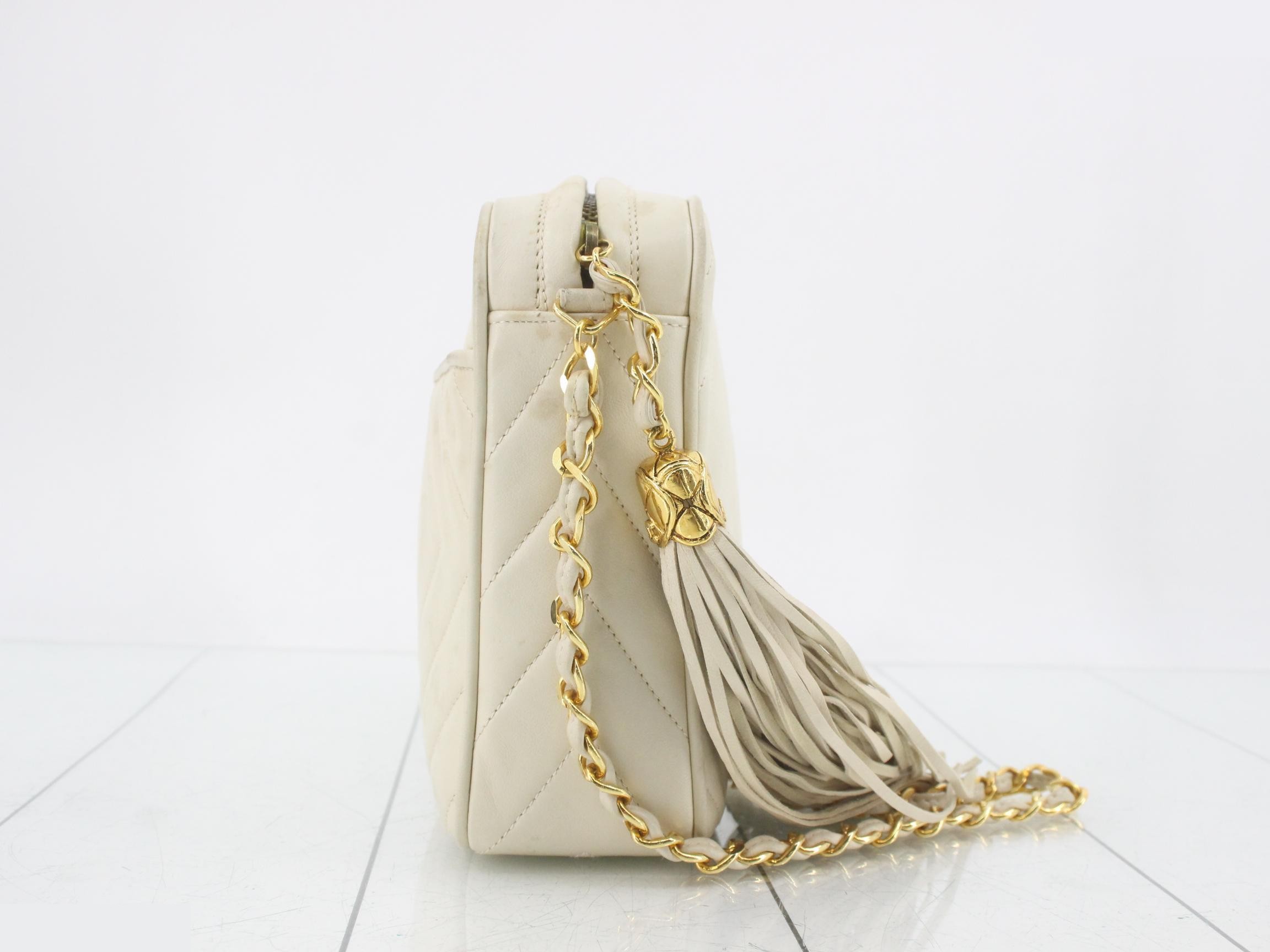 Chain shoulder bag, beige — view 4
