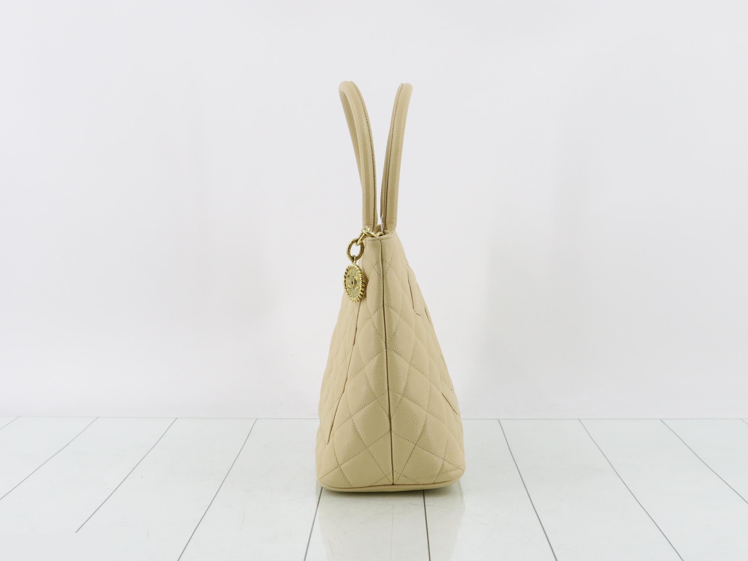 Reissue Tote Bag - Caviar Leather - Coco Mark — view 4