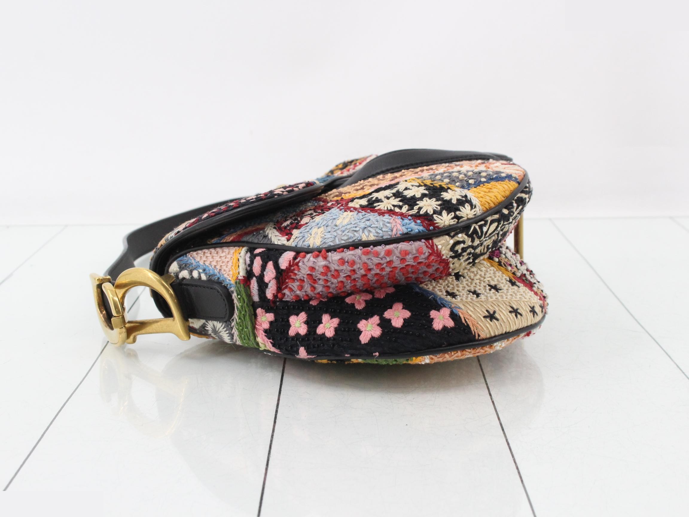 Saddle bag, embroidered, one-shoulder bag — view 4