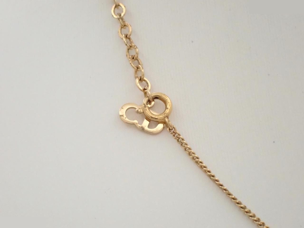 CD logo, rhinestones, other lines, precious metals, necklace, pendant — view 2