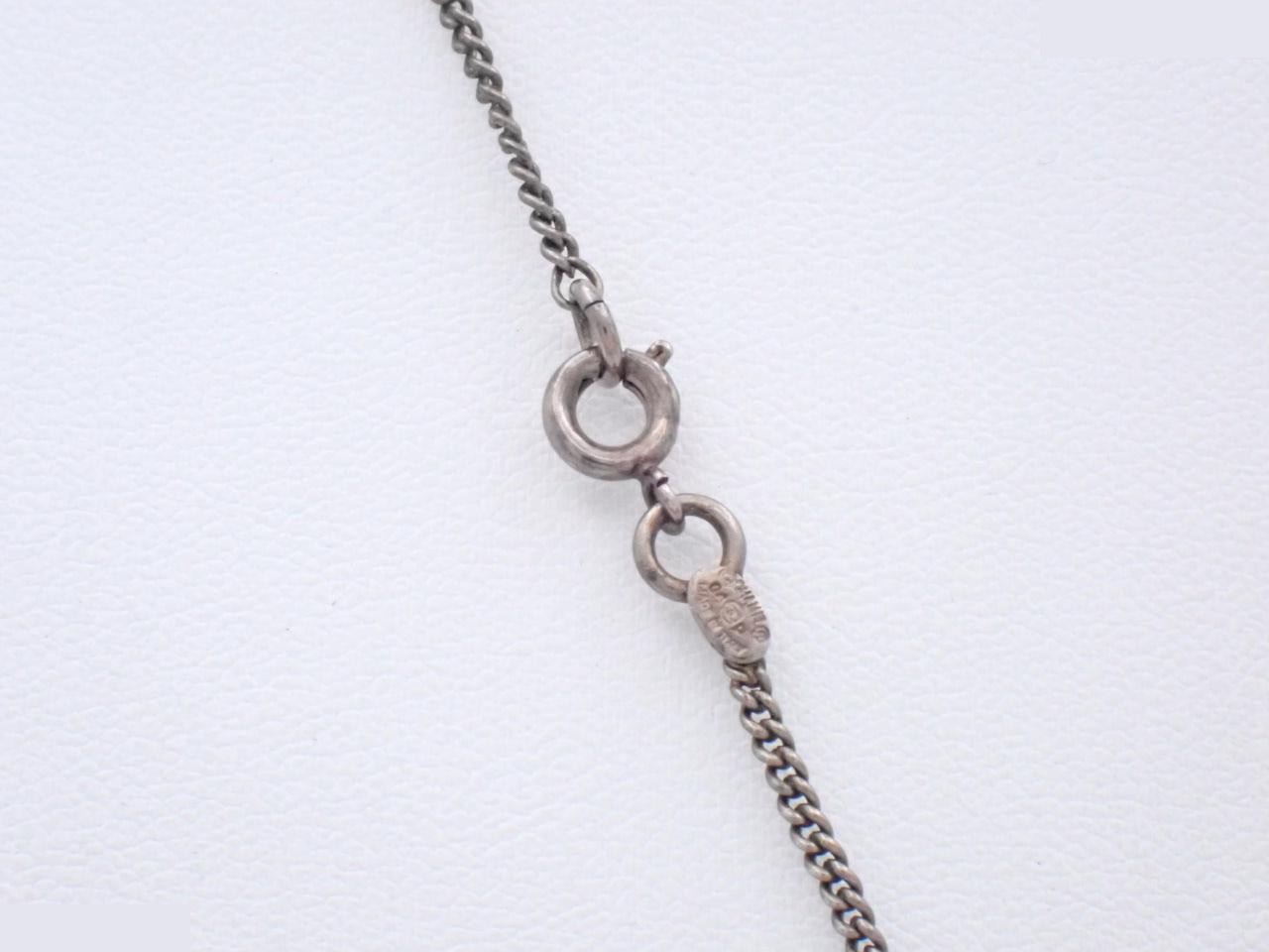 Clover necklace, chain approximately 60cm long — view 2