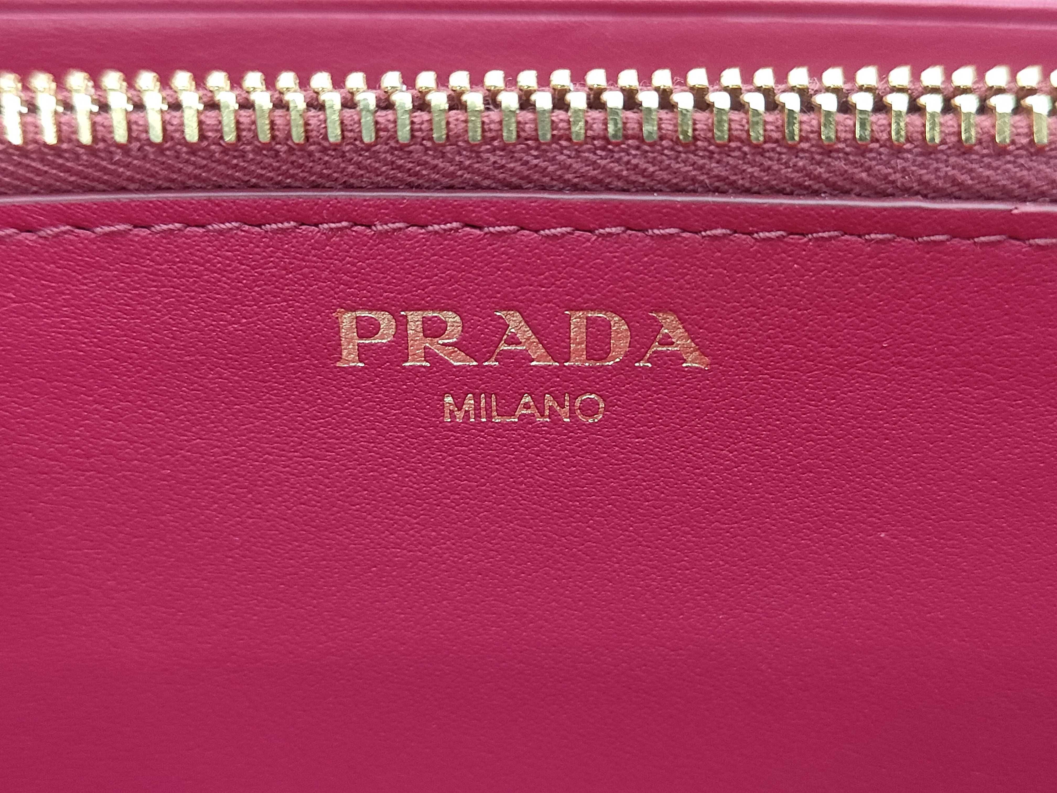 Pink Calfskin Long Wallet 1MH132 — view 7