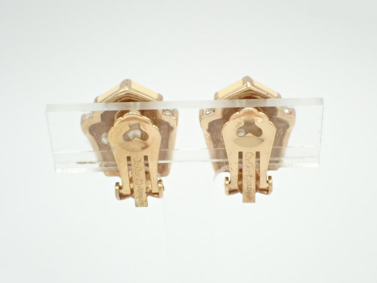 earrings — view 2