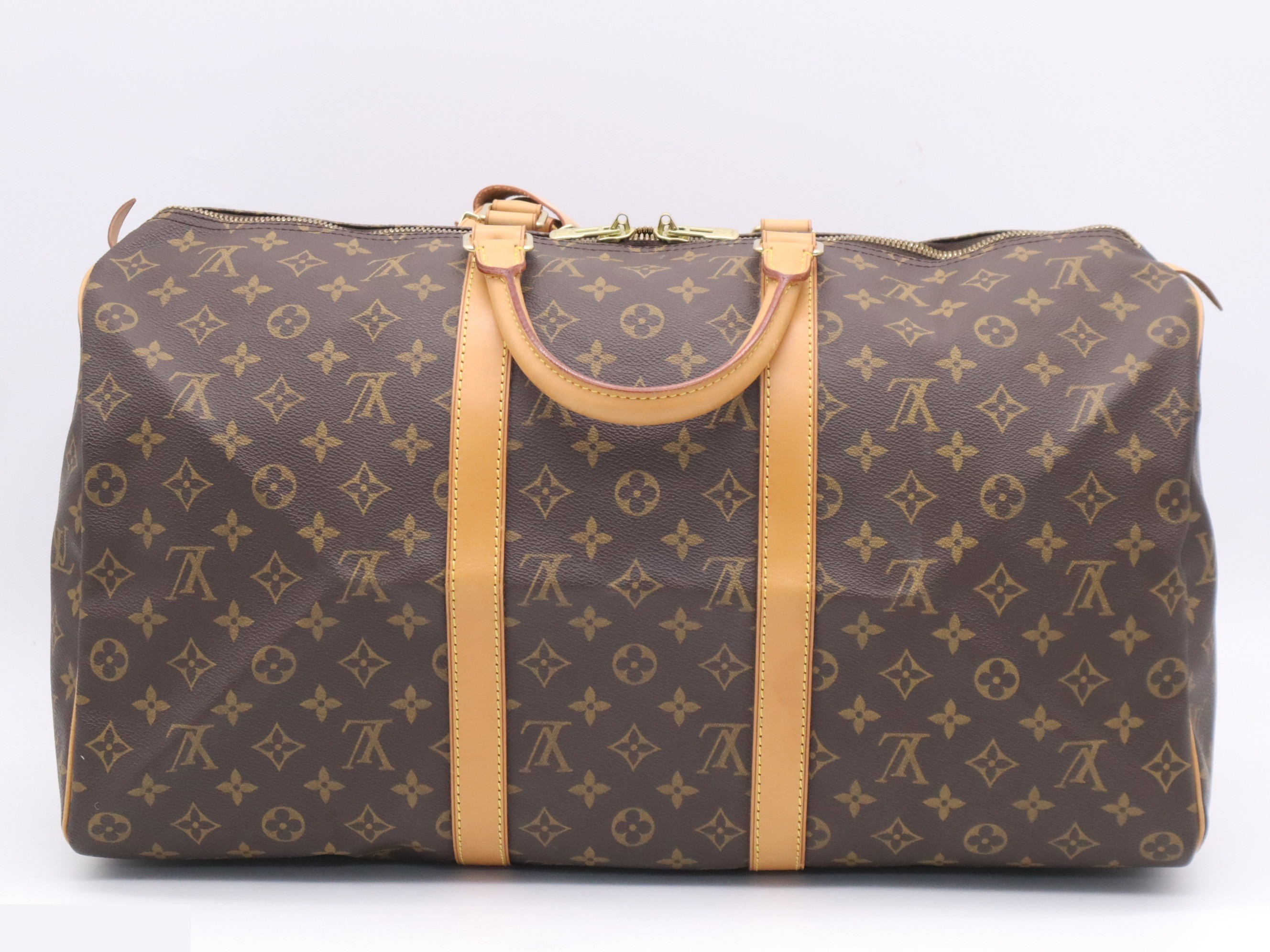 Keepall 50 with name tag and handle strap. — view 2