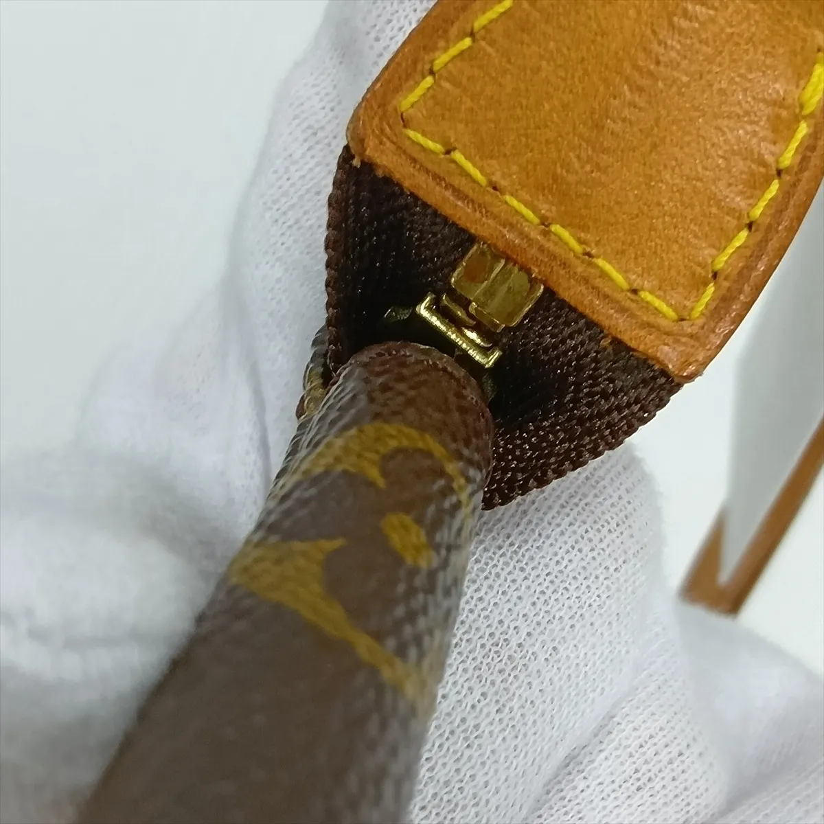 Monogram Pochette Accessoires M51980 AR0999 Brown — view 10