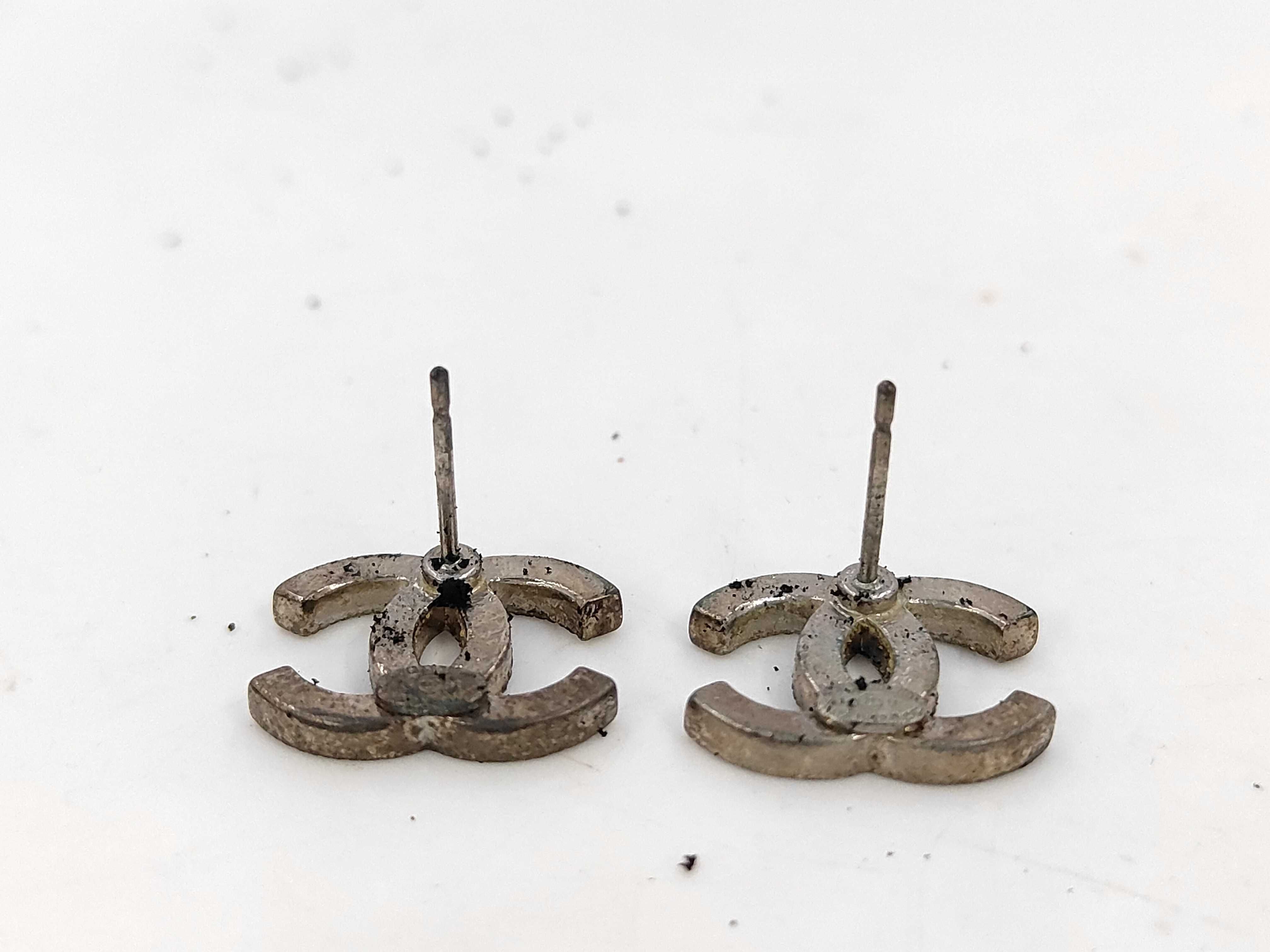 GP Earrings — view 2