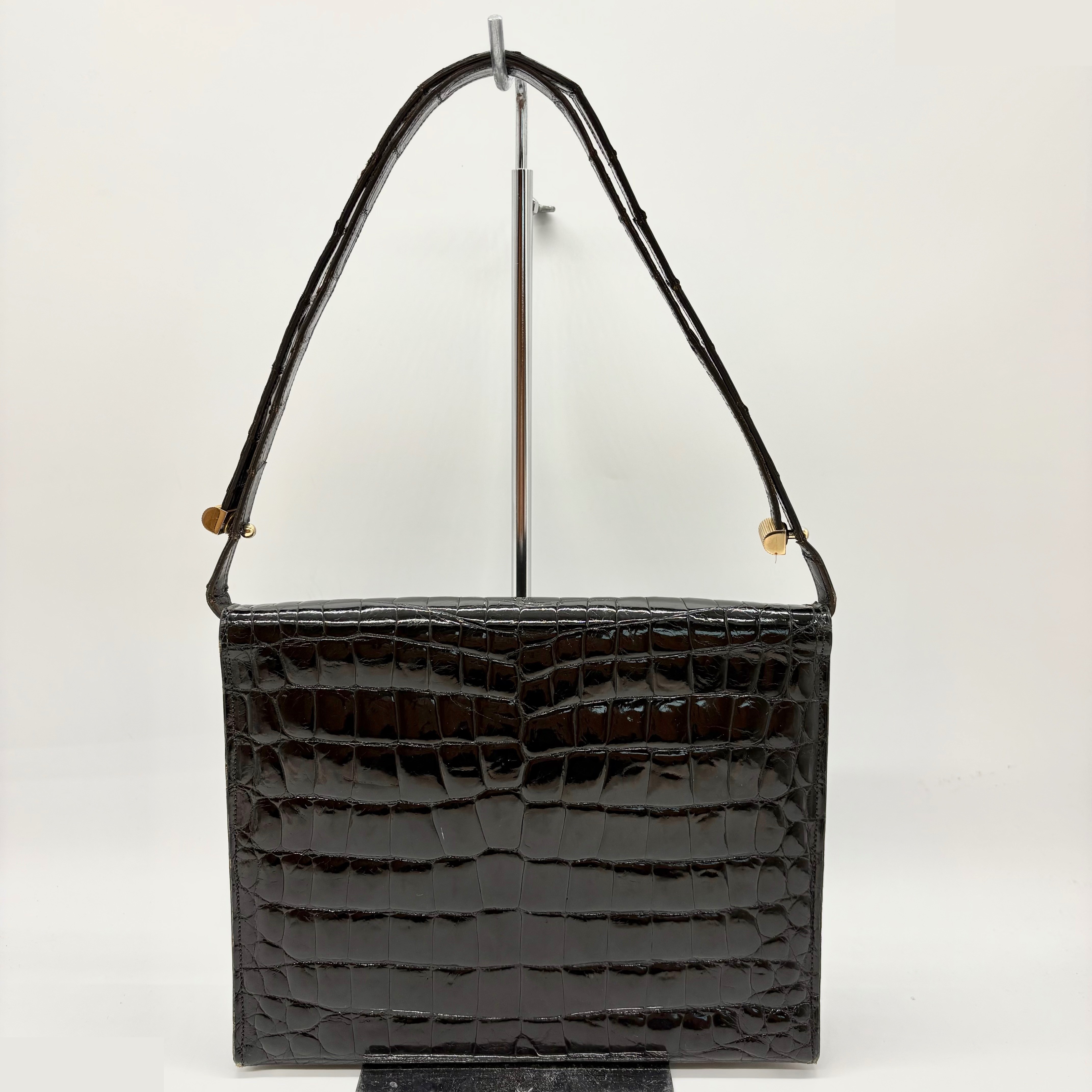Crocodile Black — view 2