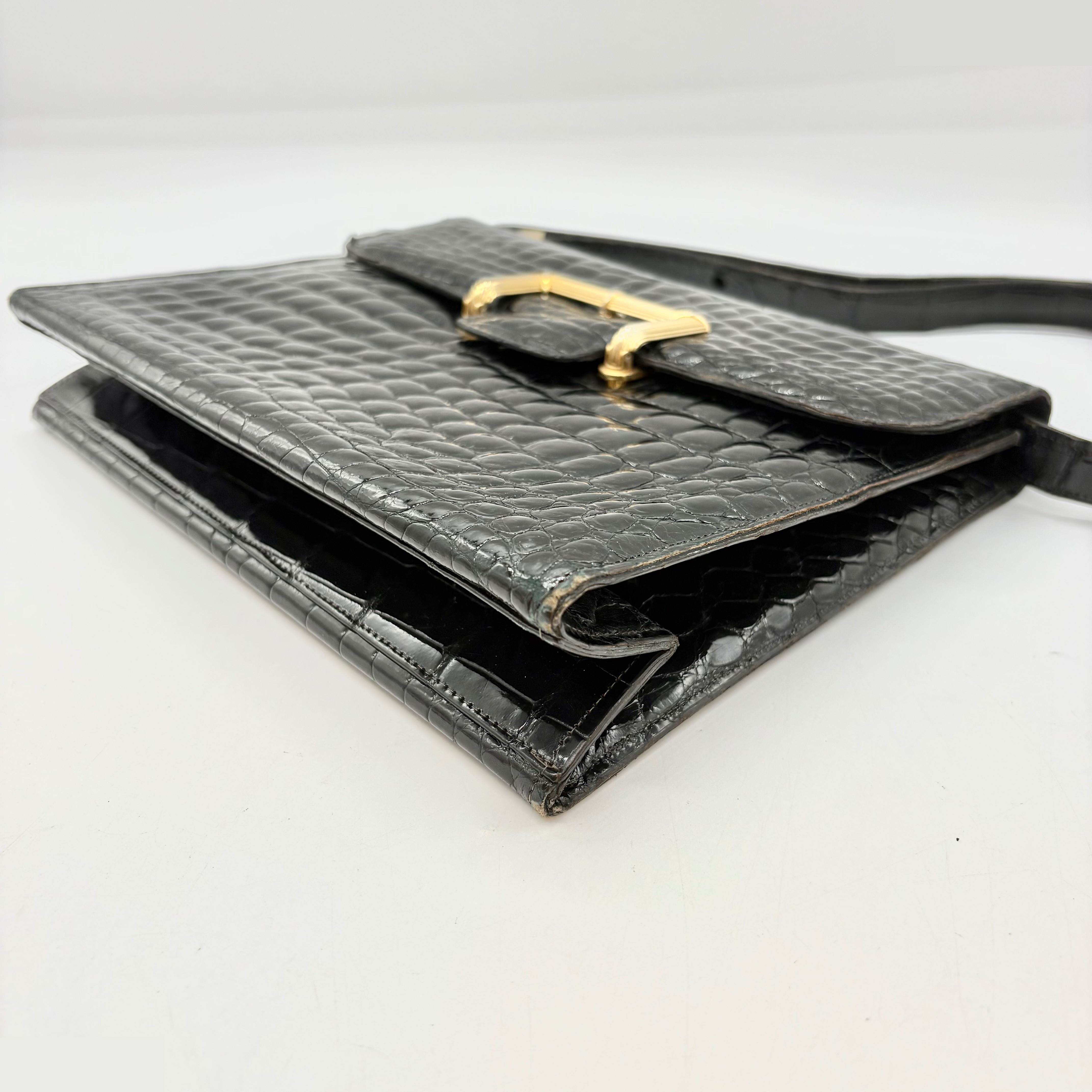 Crocodile Black — view 4