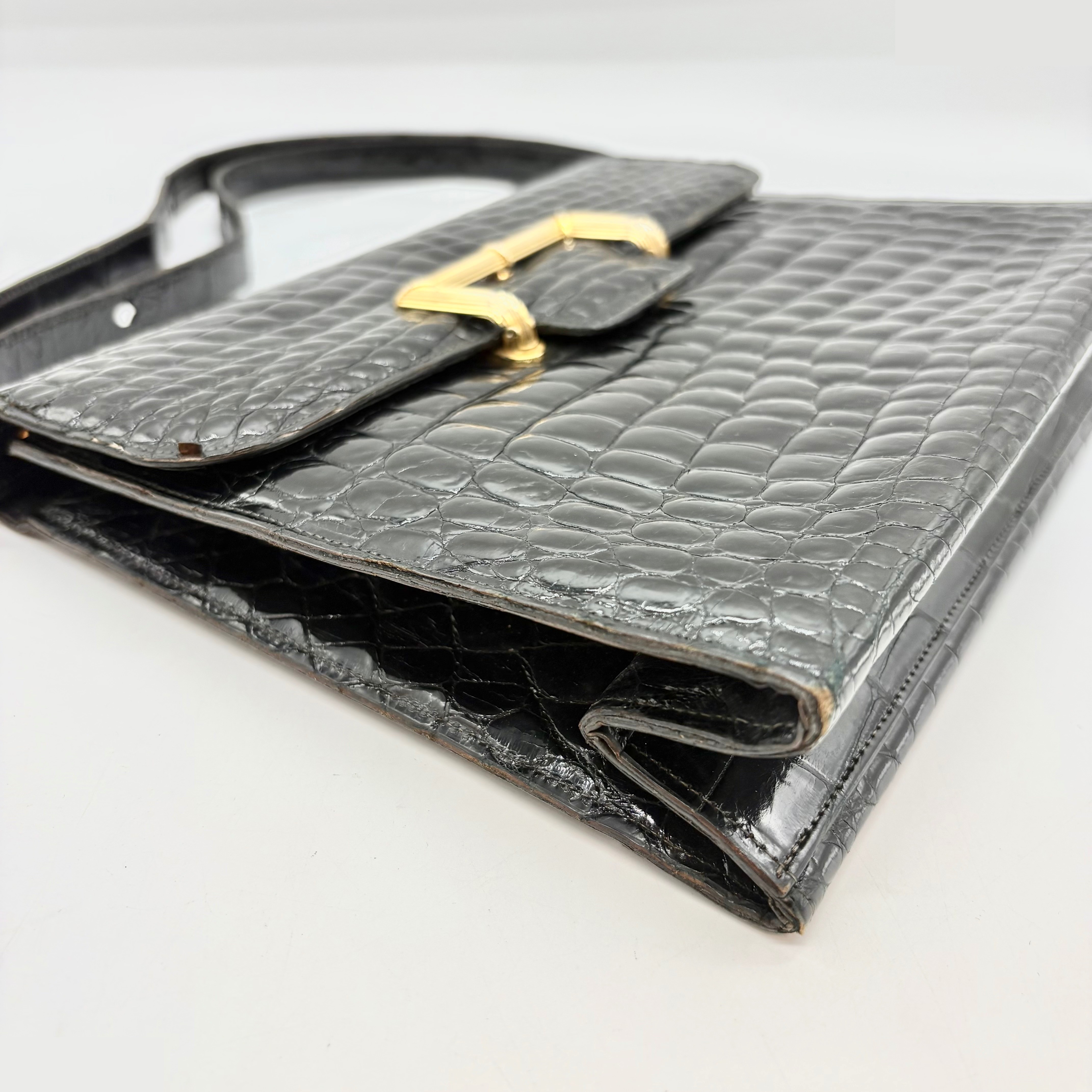 Crocodile Black — view 5