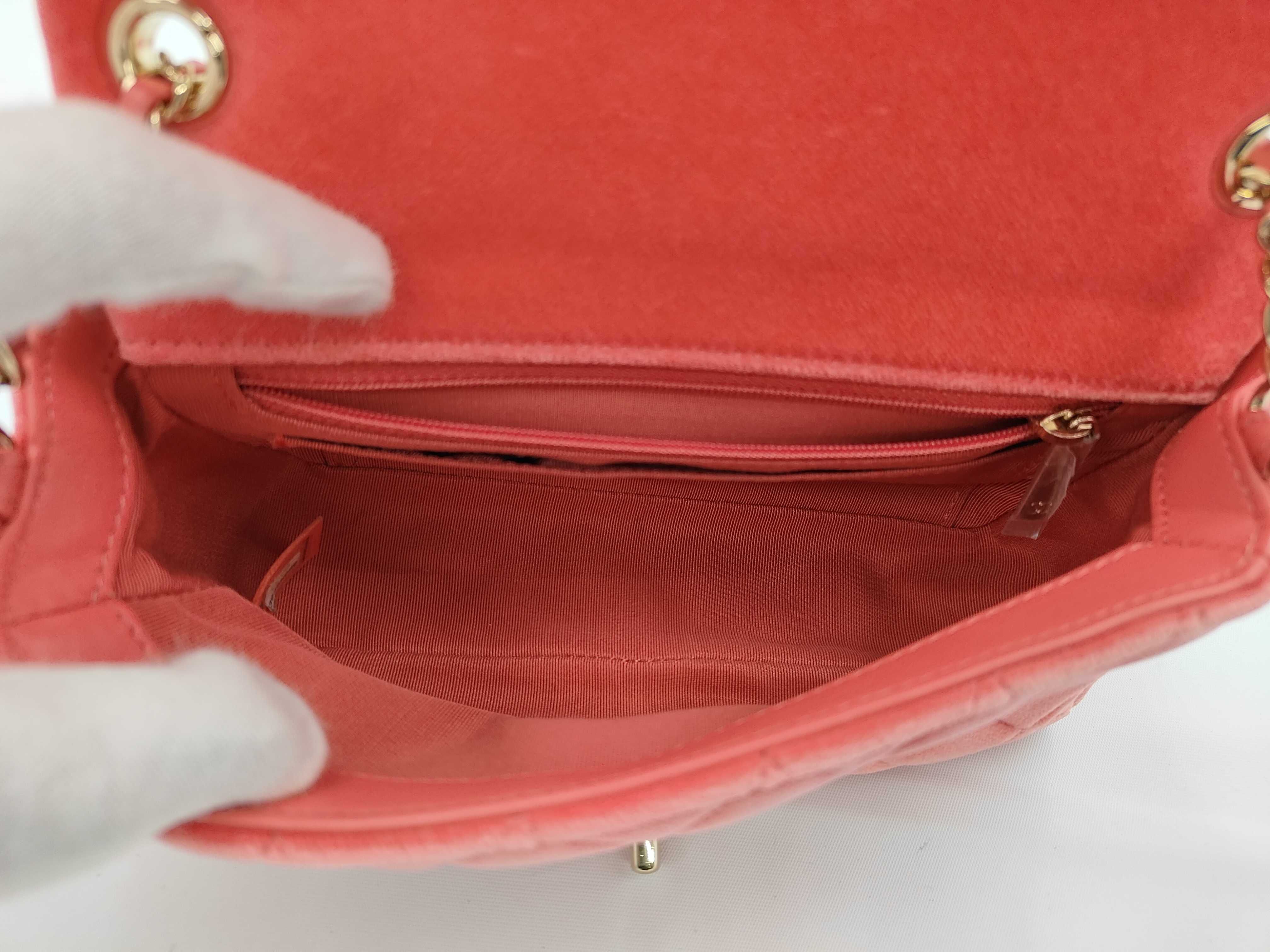 Tweed Pink Classic Flap Large Mini Gold Ball Shoulder Bag — view 9