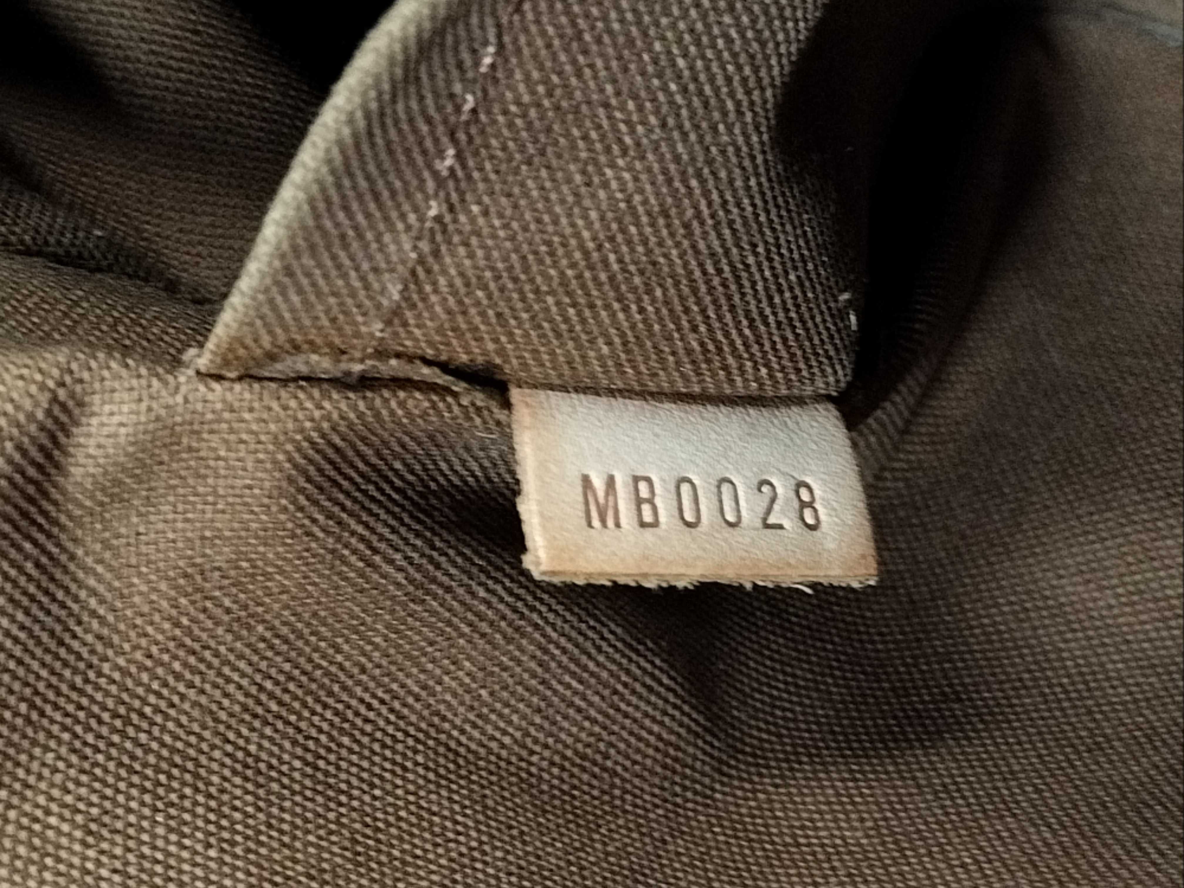 Monogram Louis Vuitton Brown Monogram M40144 Tivoli GM Shoulder Bag — view 14