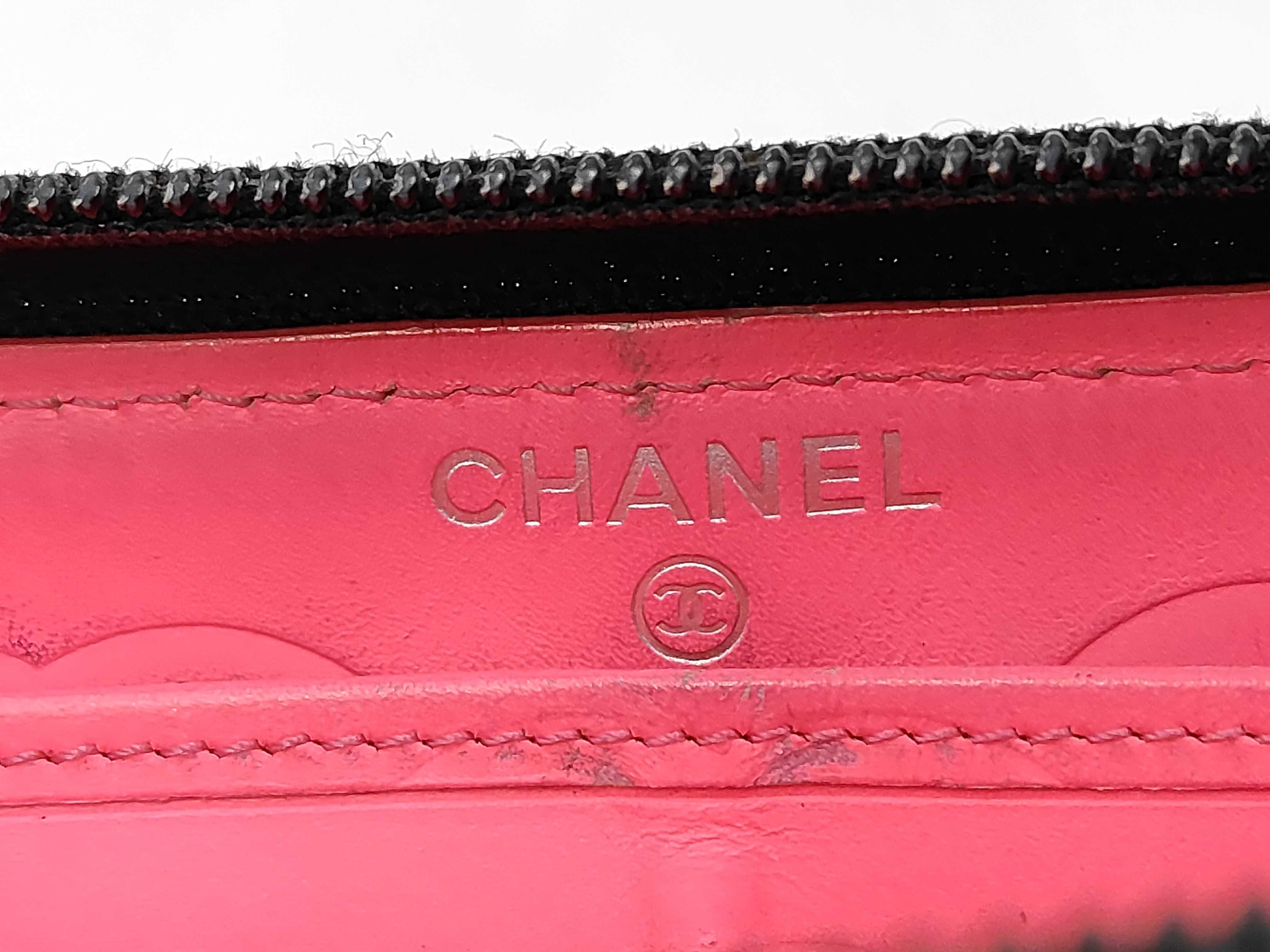 Cambon Leather Wallet — view 7