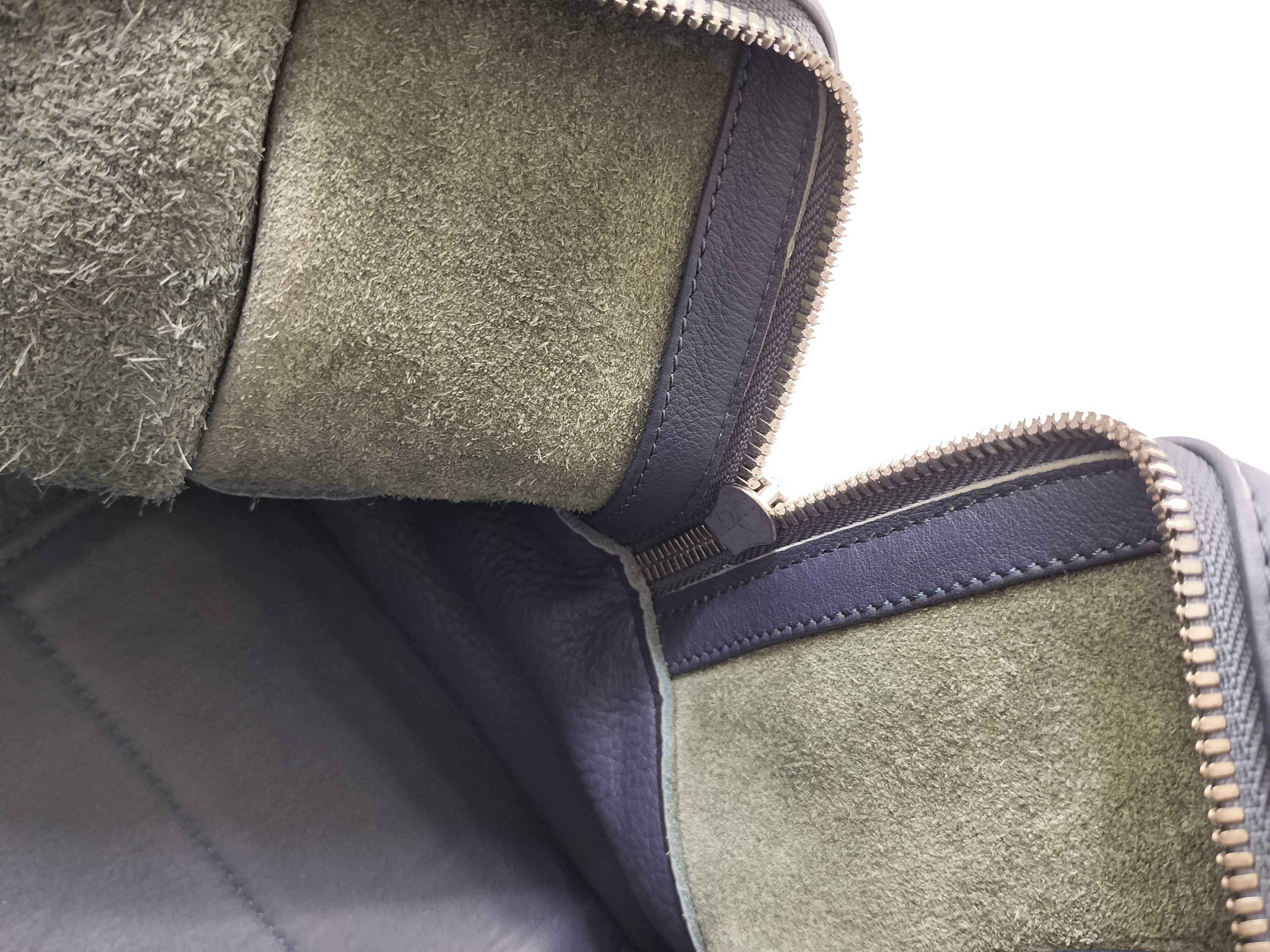 Amazona Leather Boston Bag (Hardware missing) — view 14