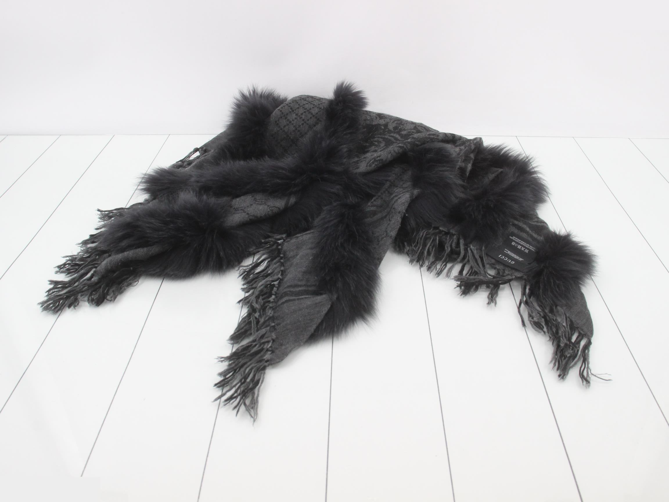 Fox fur trim GG pattern stole — view 2