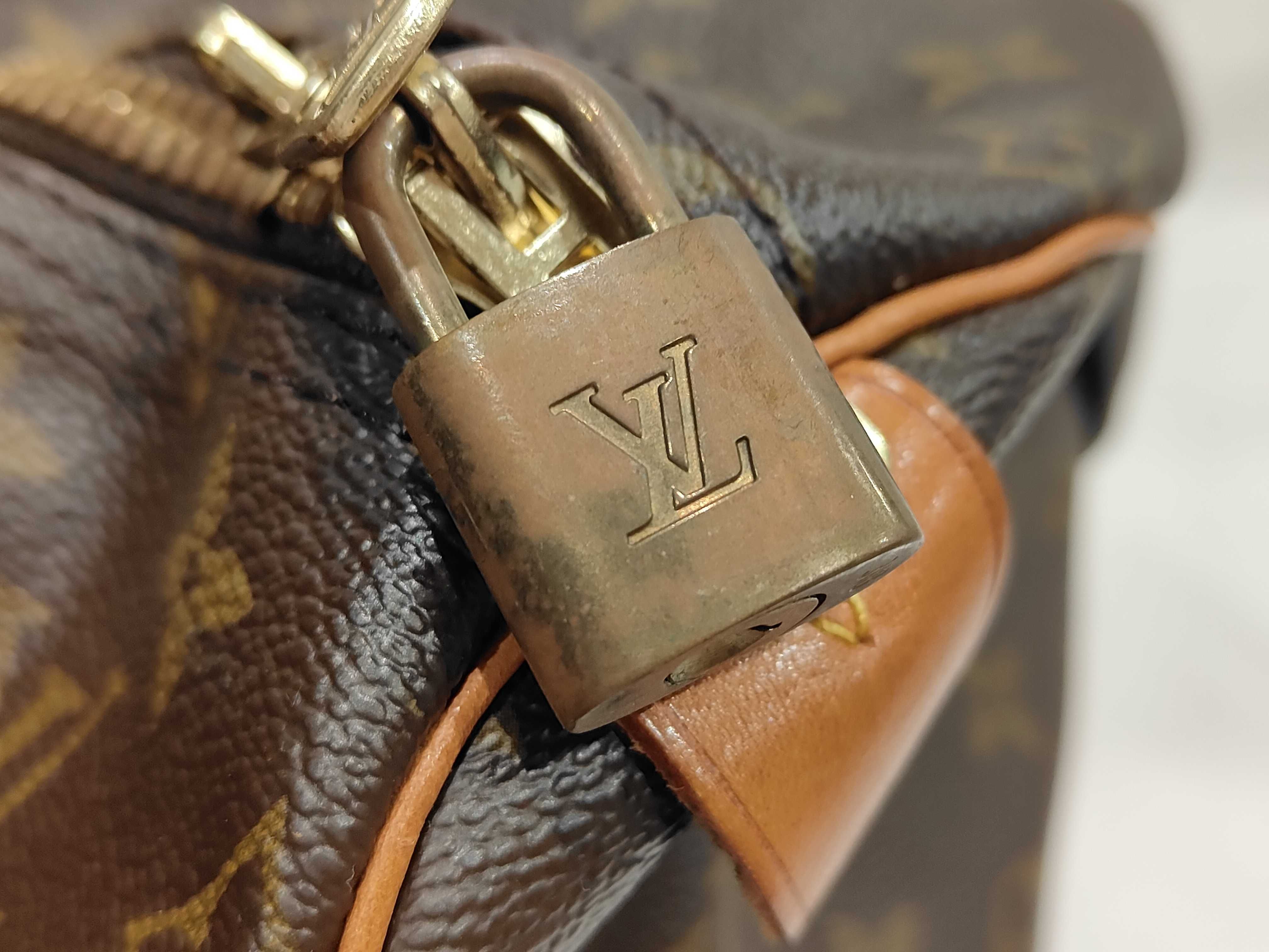 Monogram M41424 Keepall 55 Boston Bag — view 13