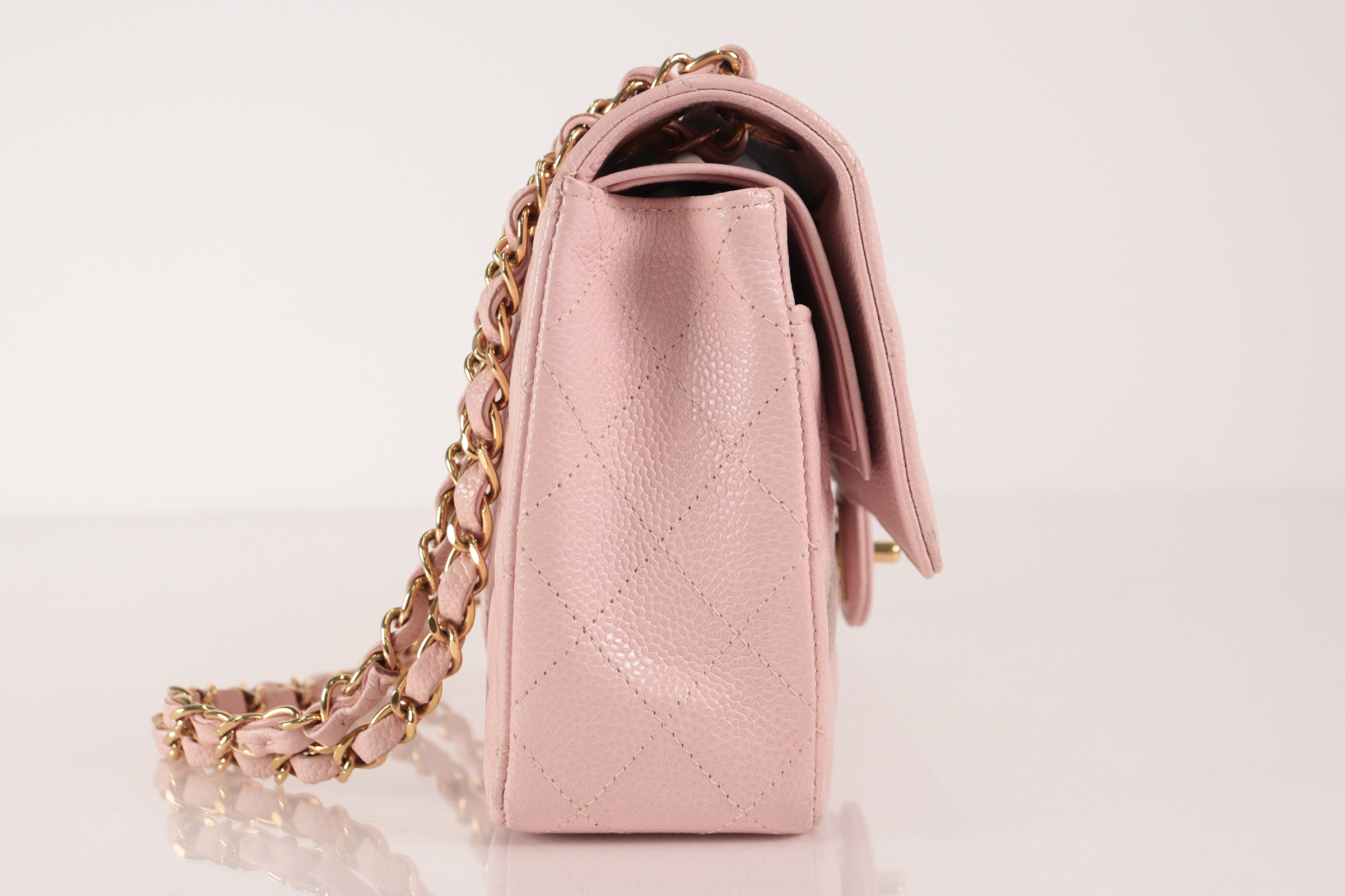 Double Flap 25 Caviar Chain Shoulder Bag, Pink, Series 7 — view 5