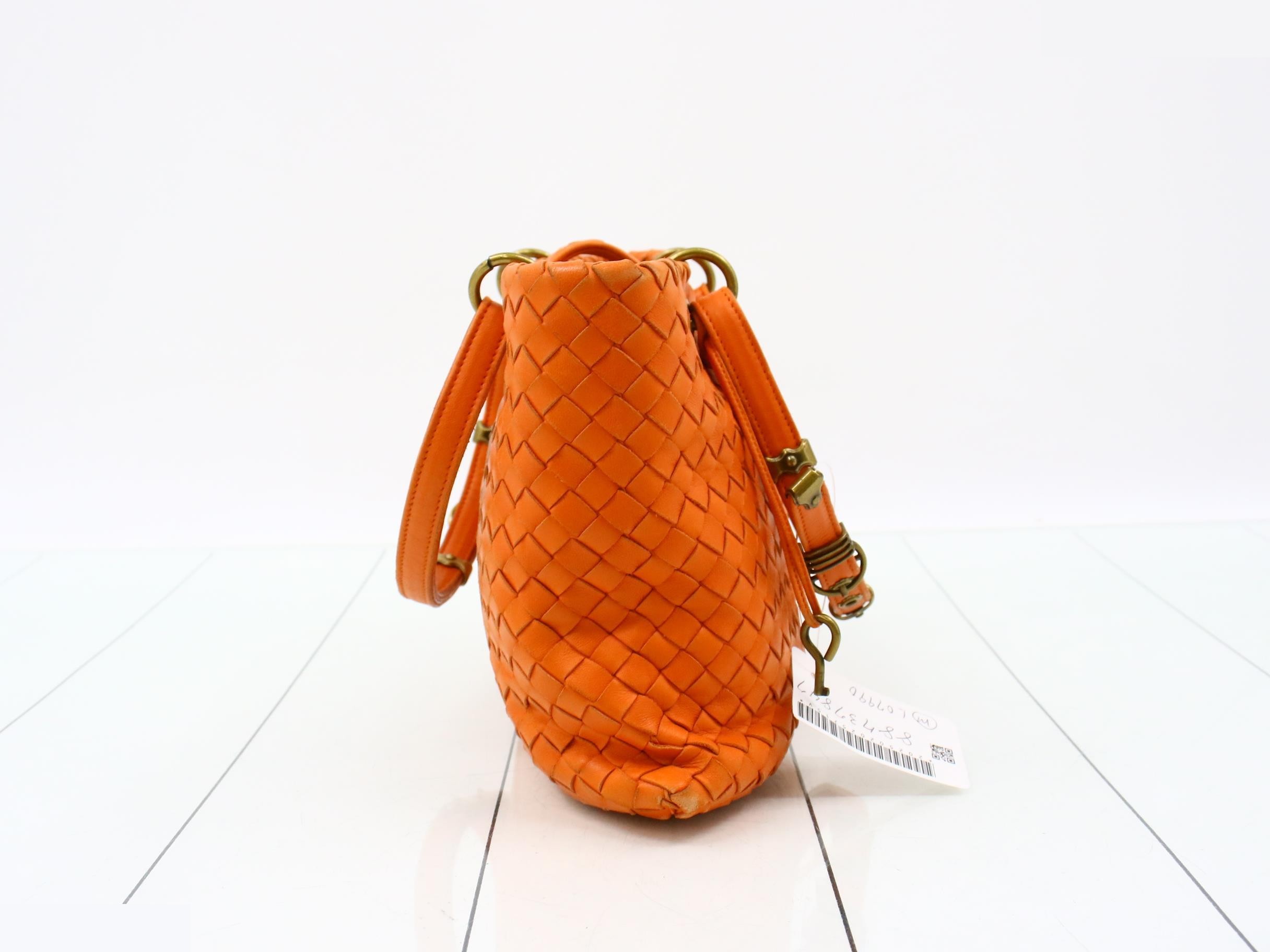 Intrecciato (bag) / Handbag — view 4