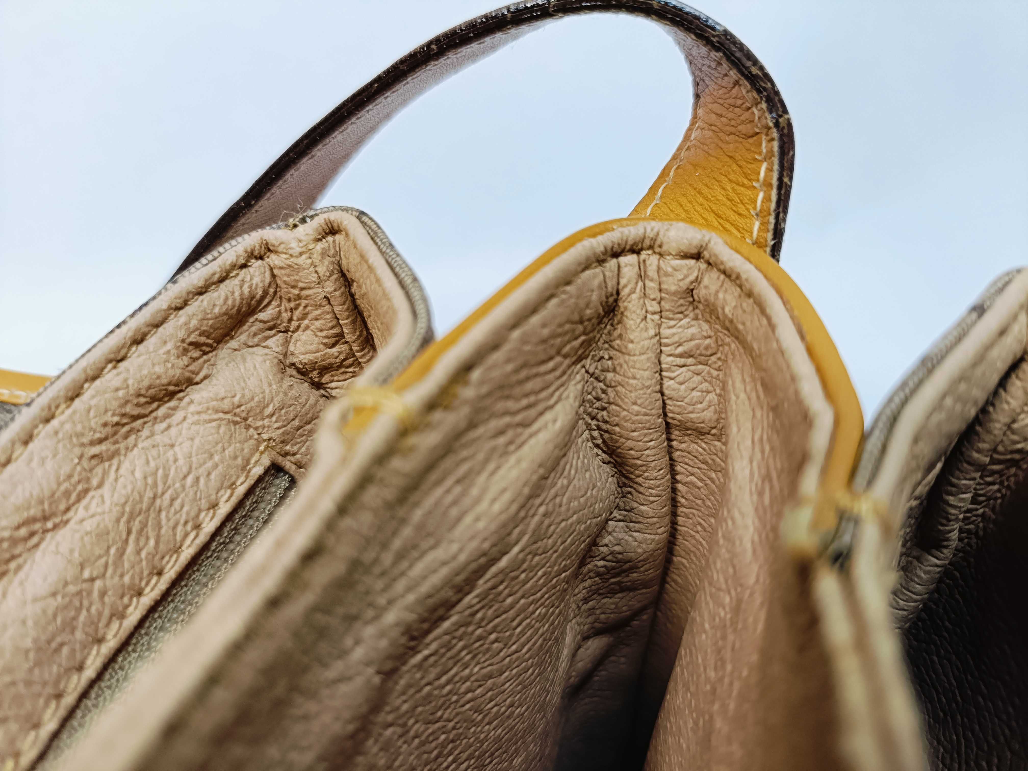 Old Shoulder Bag — view 9