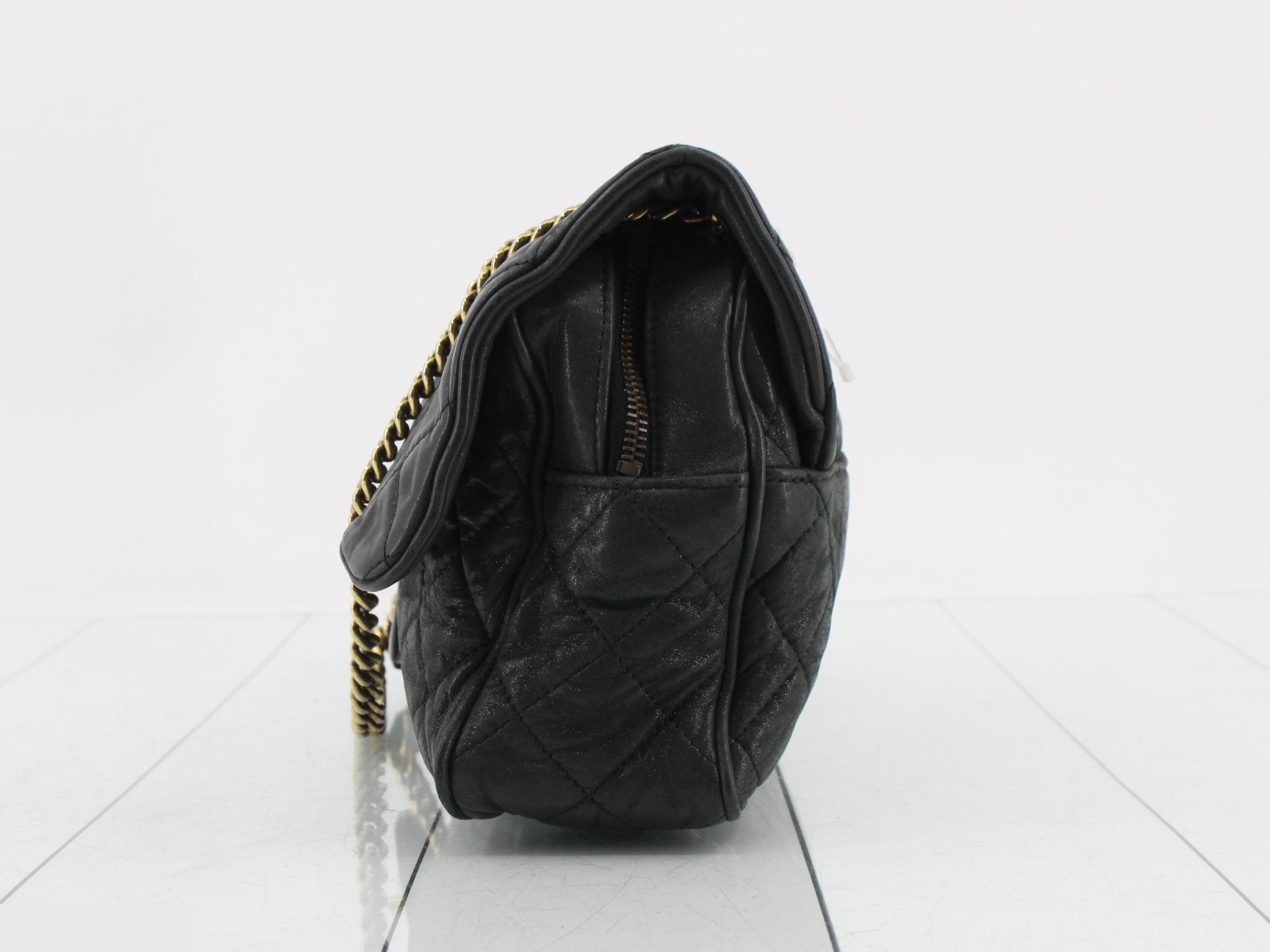 Matelassé (bag) - Shoulder bag — view 3
