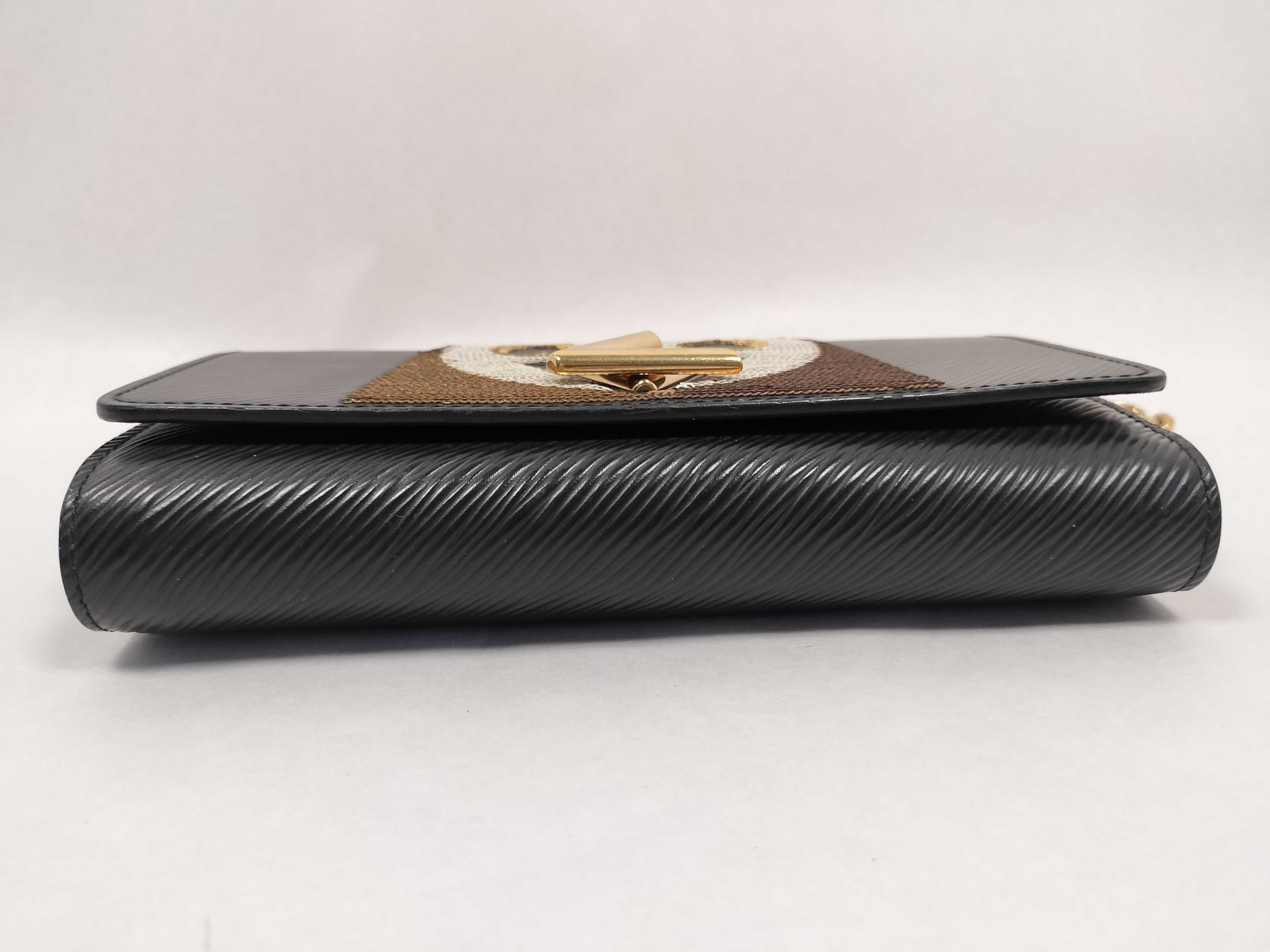 Epi Louis Vuitton Twist Chain Shoulder Bag — view 7
