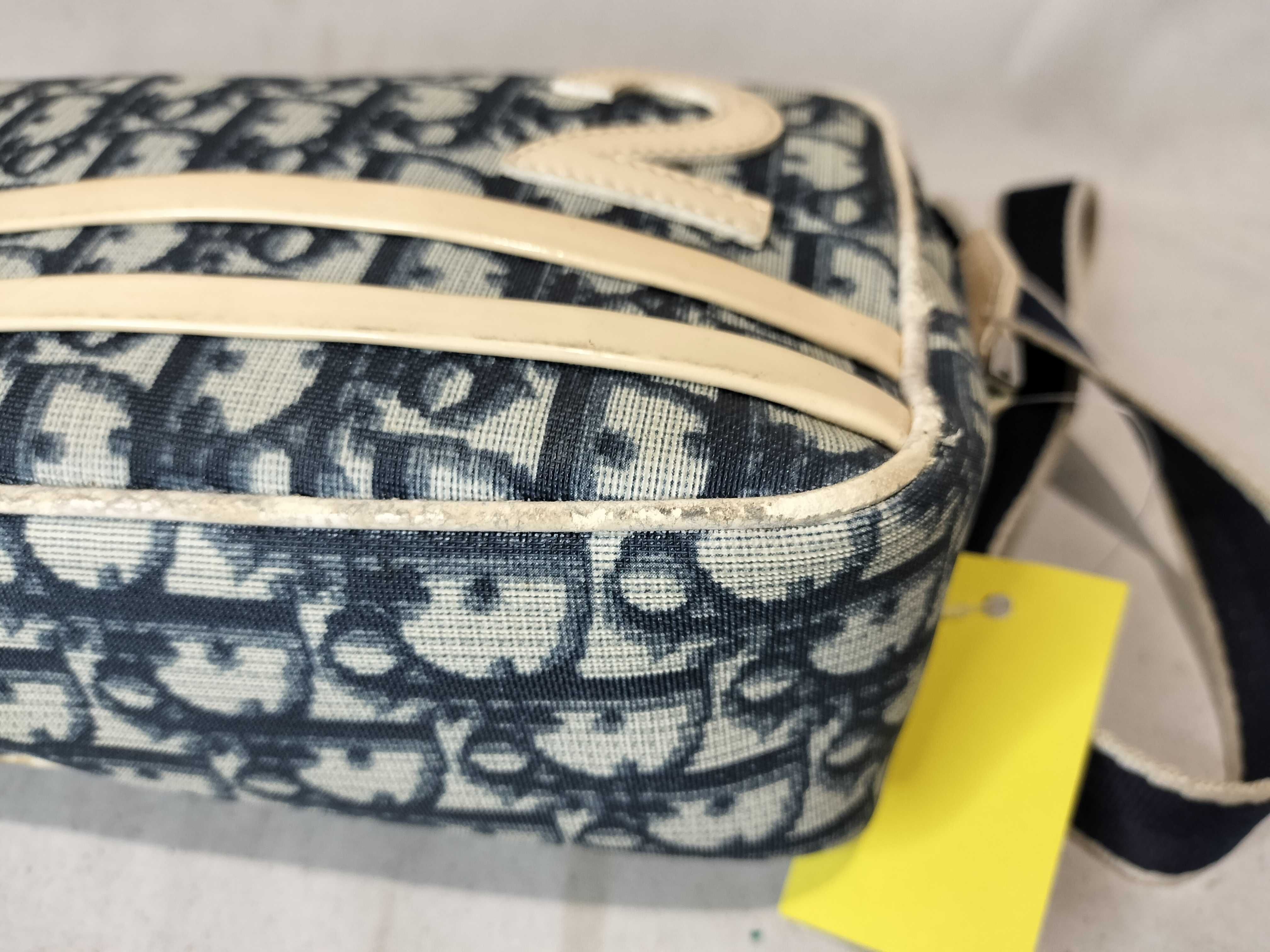 Trotter No.2 Shoulder Bag — view 7