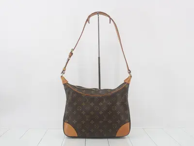 Boulogne 30 Shoulder Bag
