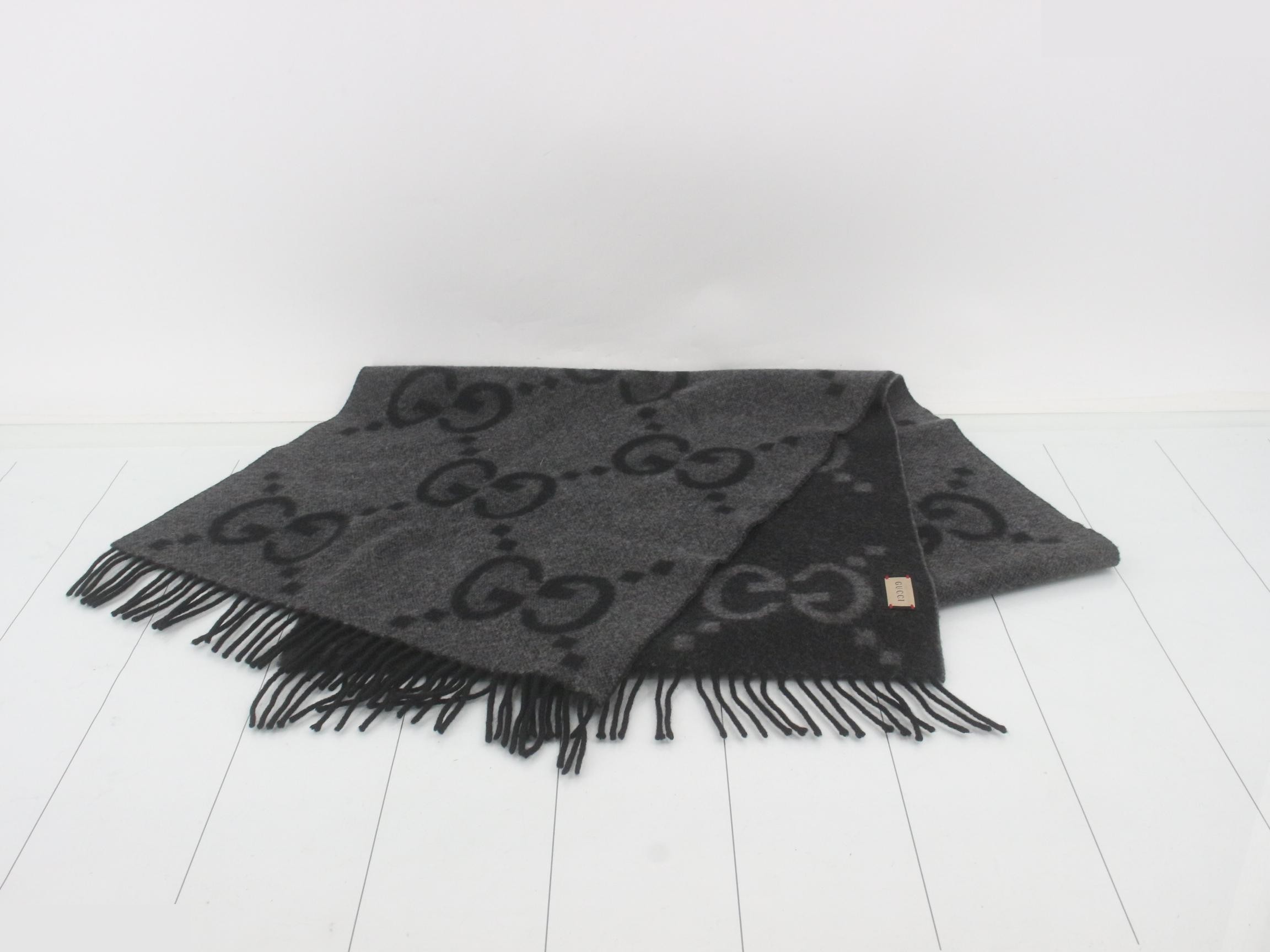 New tag Gucci GG Jacquard Jumbo GG Scarf — view 2