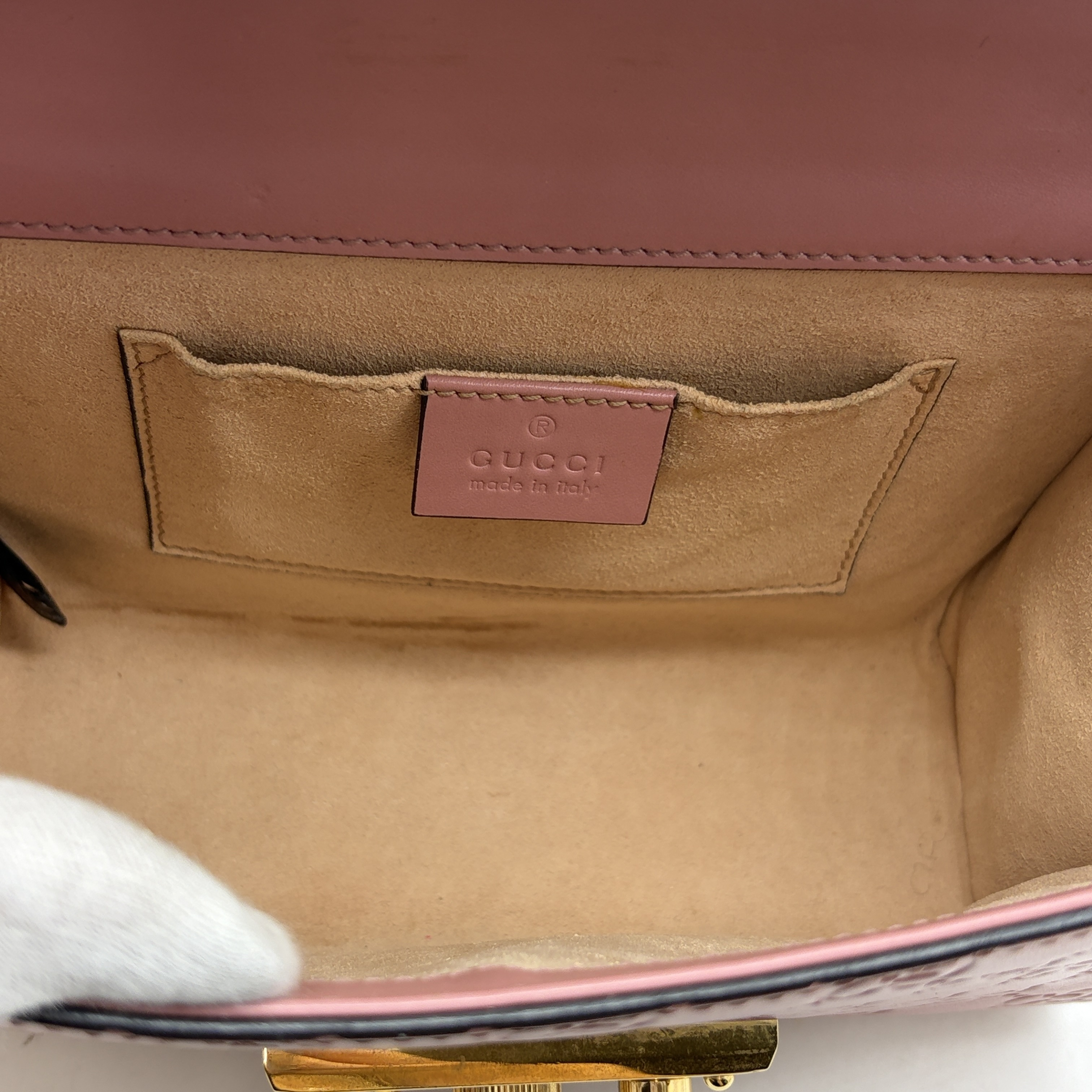 Guccissima Padlock Shoulder Bag — view 11