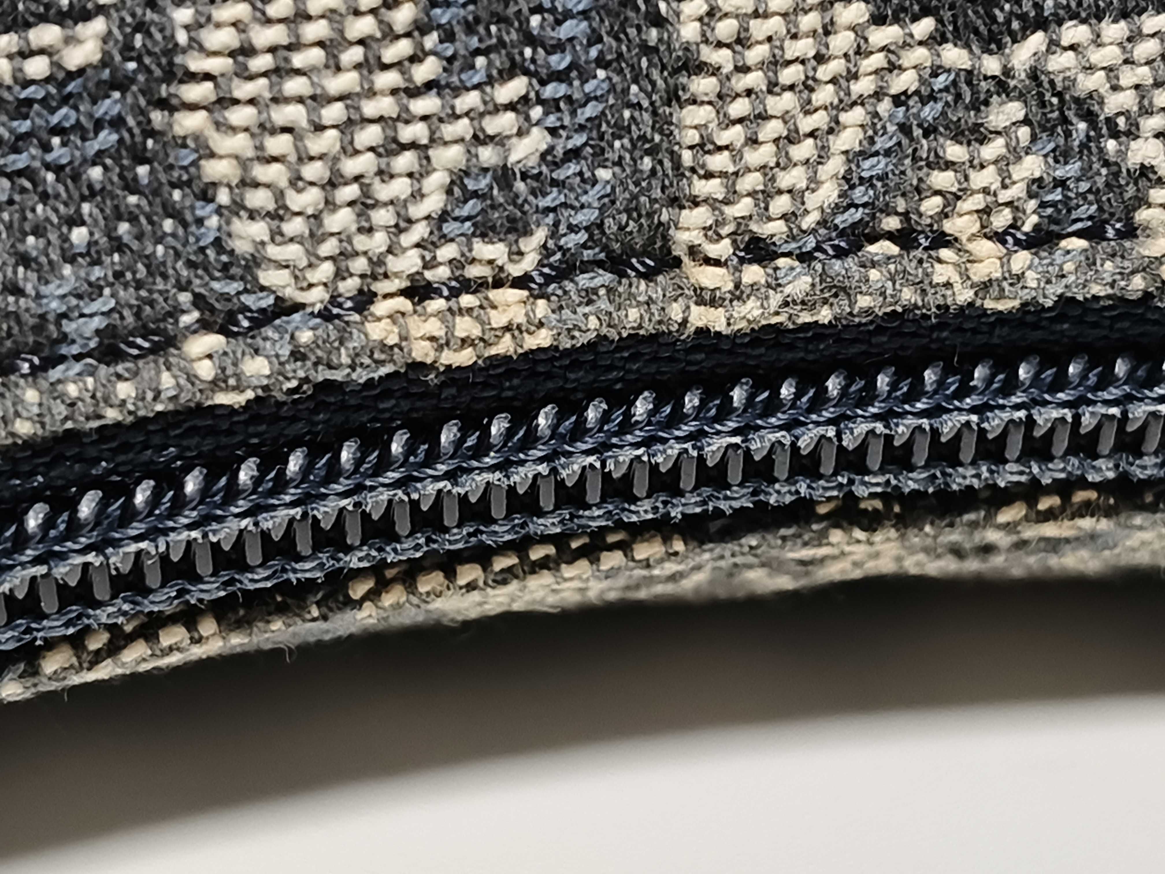 Trotter Christian Trotter Accessory Pouch Handbag — view 6