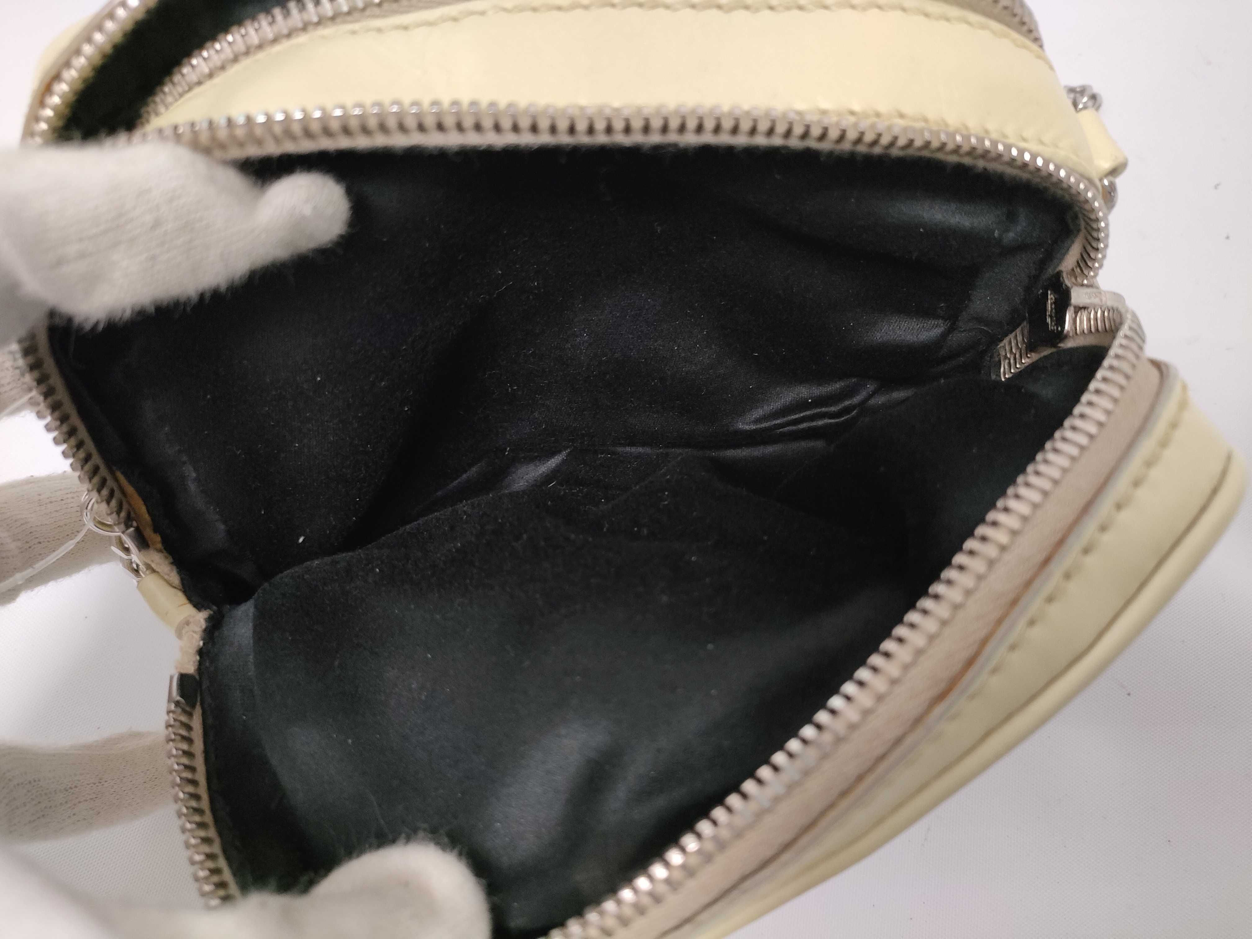 Matelassé Shoulder Bag, Chain Shoulder Bag — view 10