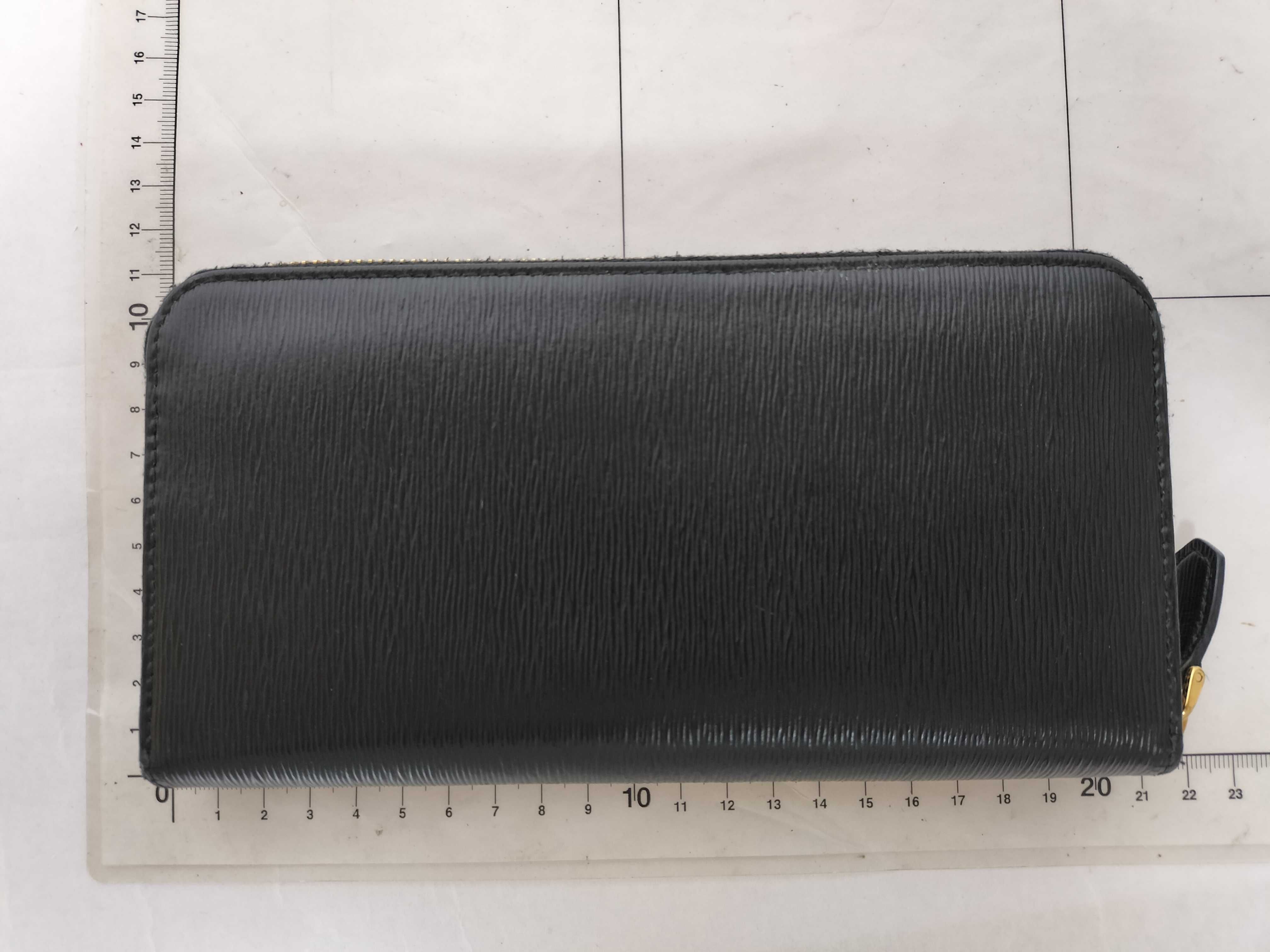 Round Wallet — view 2