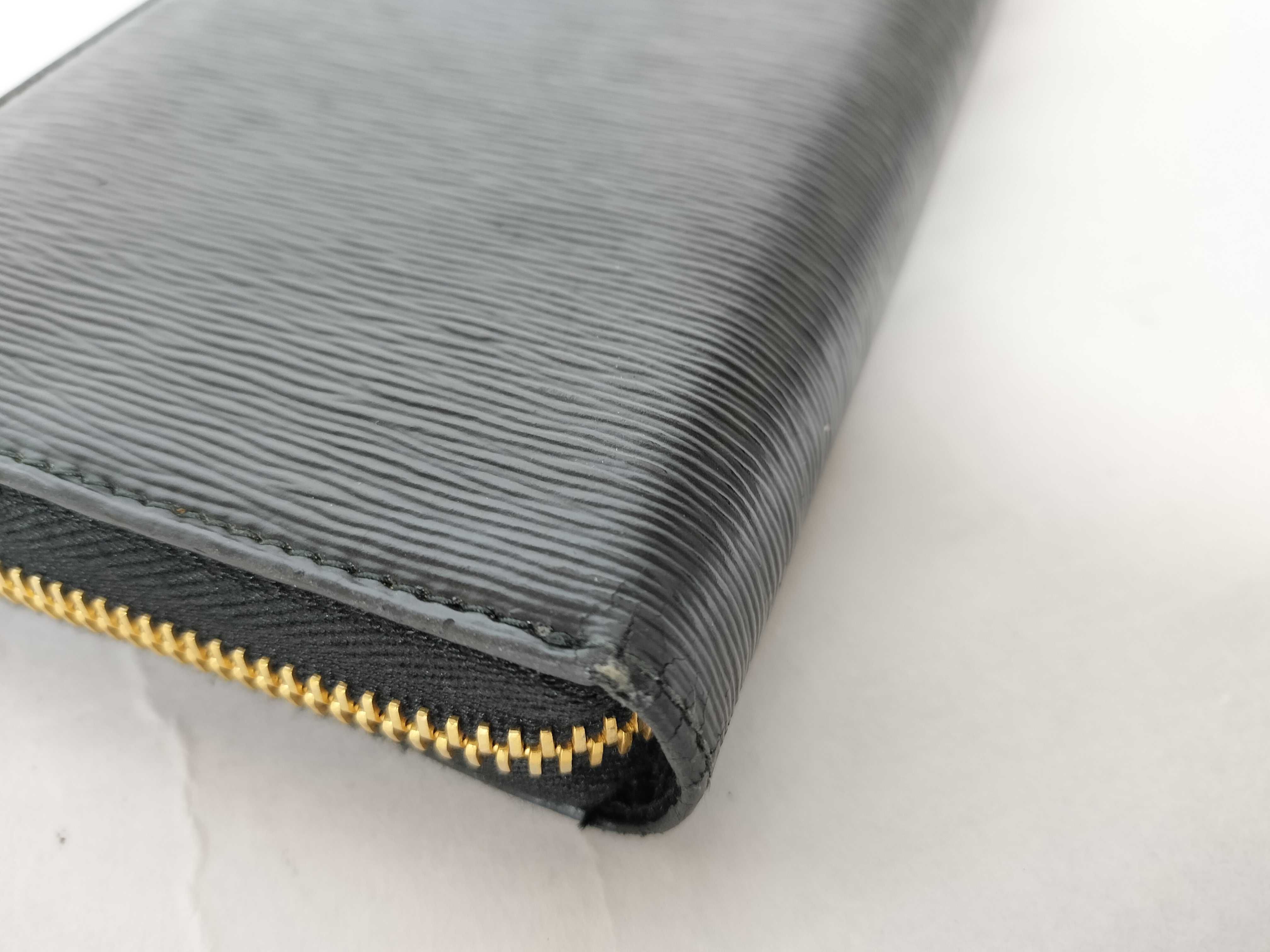 Round Wallet — view 3