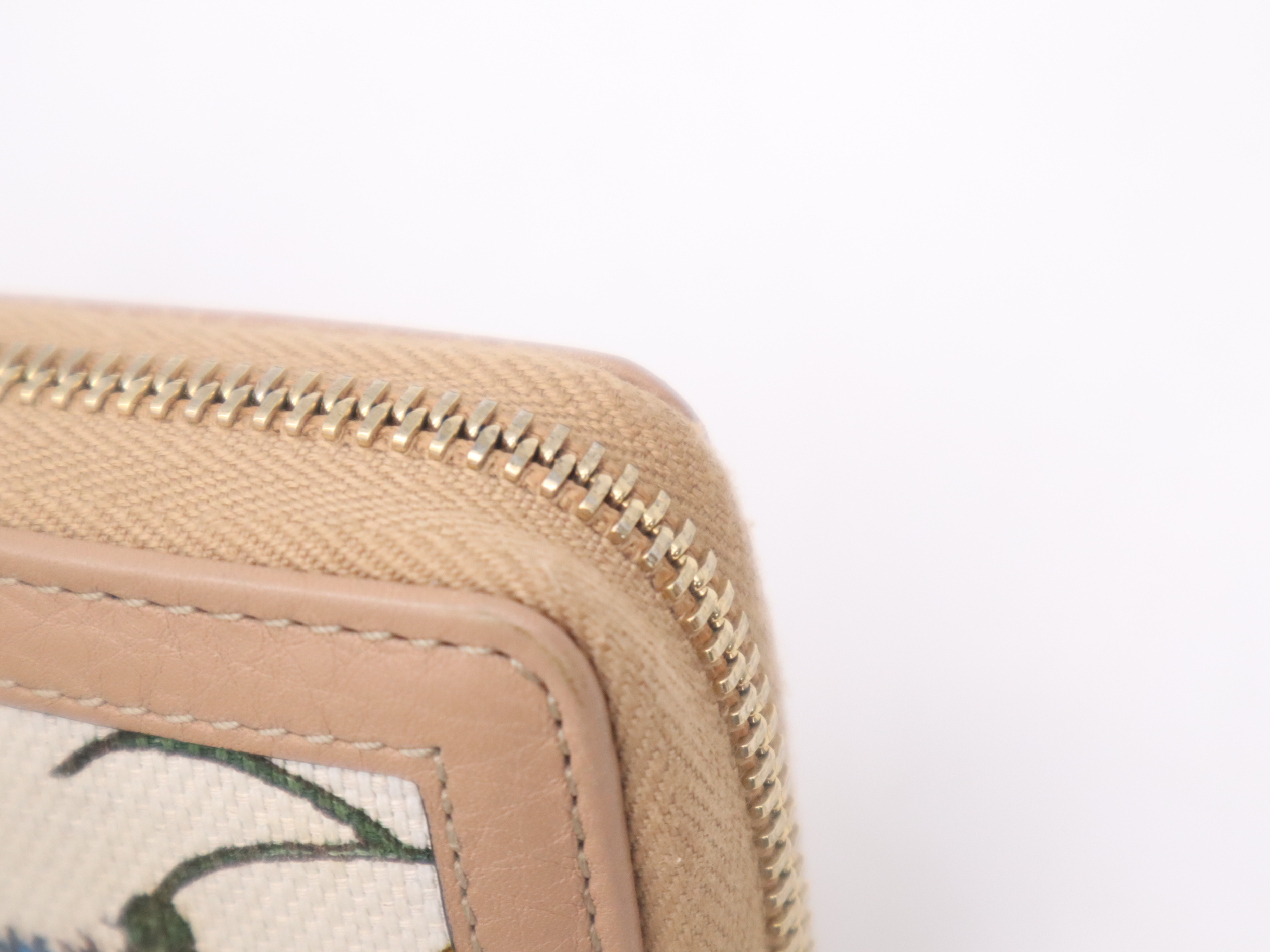 356708 Canvas/Leather/Bamboo 50th Anniversary in Japan Flora Bamboo Tassel Round Zip Long Wallet Beige Multicolor with Box — view 6