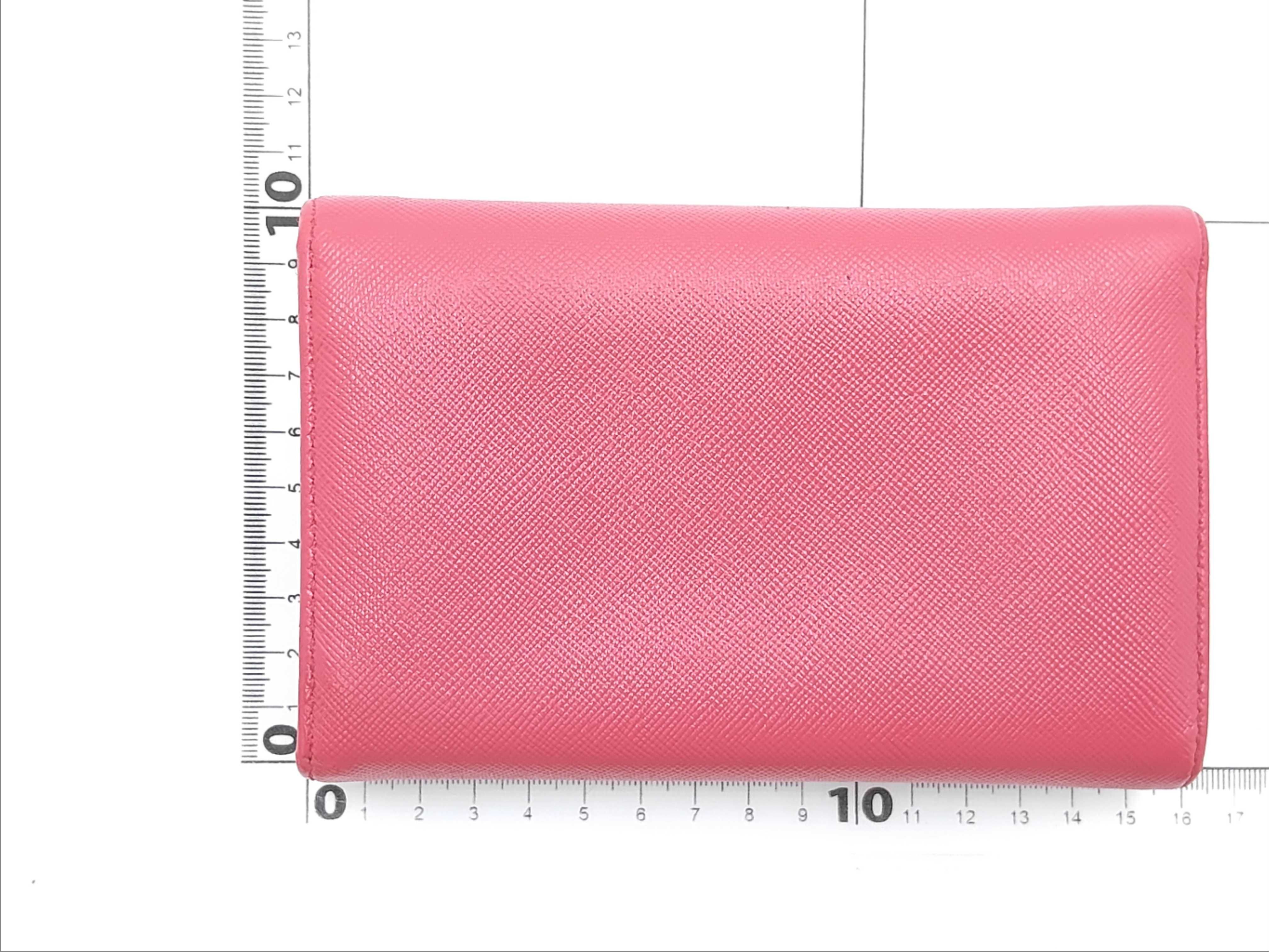 Gold Metal Logo Saffiano Medium Wallet Pink 1M1404 Wallet — view 2