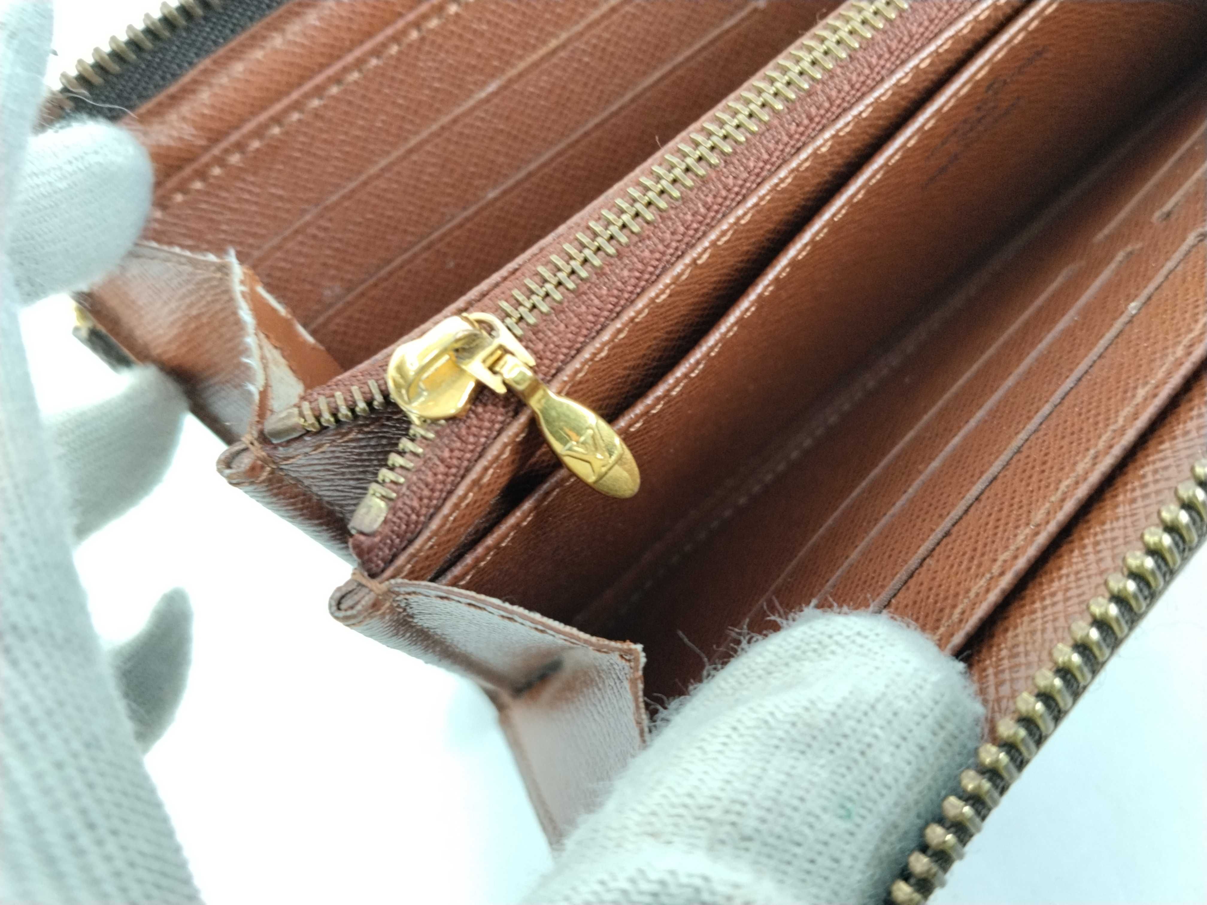 Monogram LV Wallet — view 10