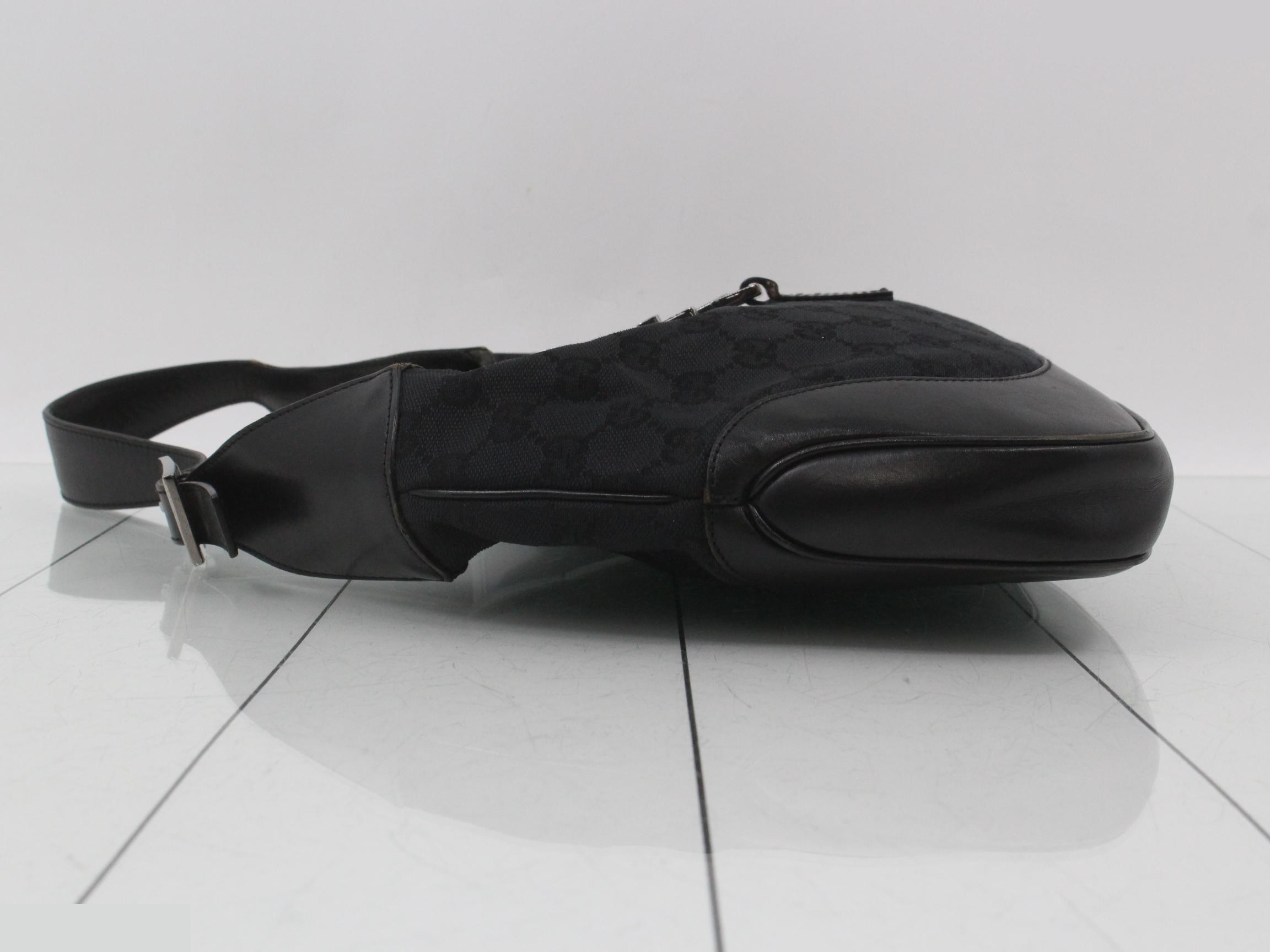 GG Canvas One-Shoulder Bag - Jackie — view 4