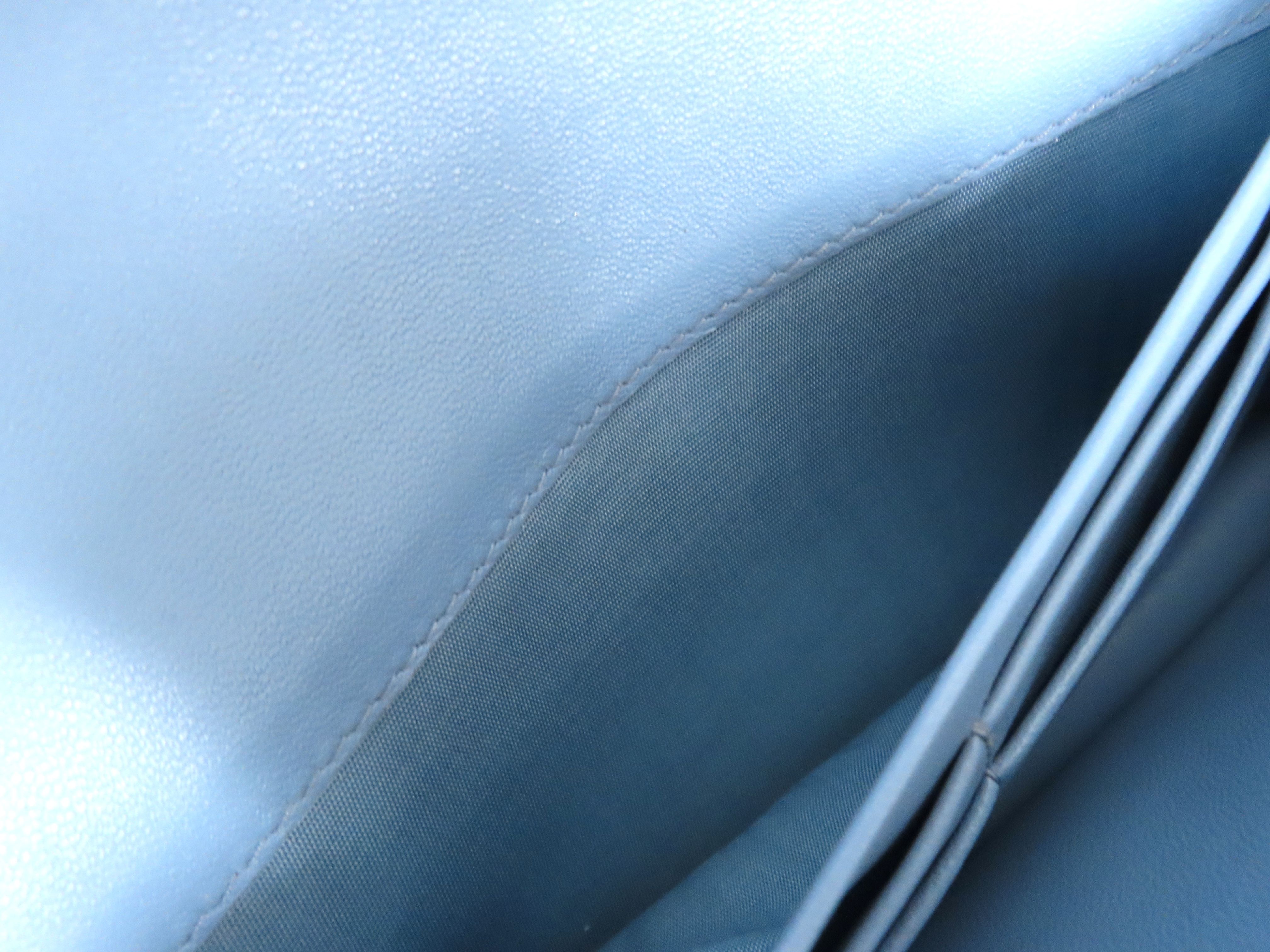 Matelassé Shoulder Bag — view 11
