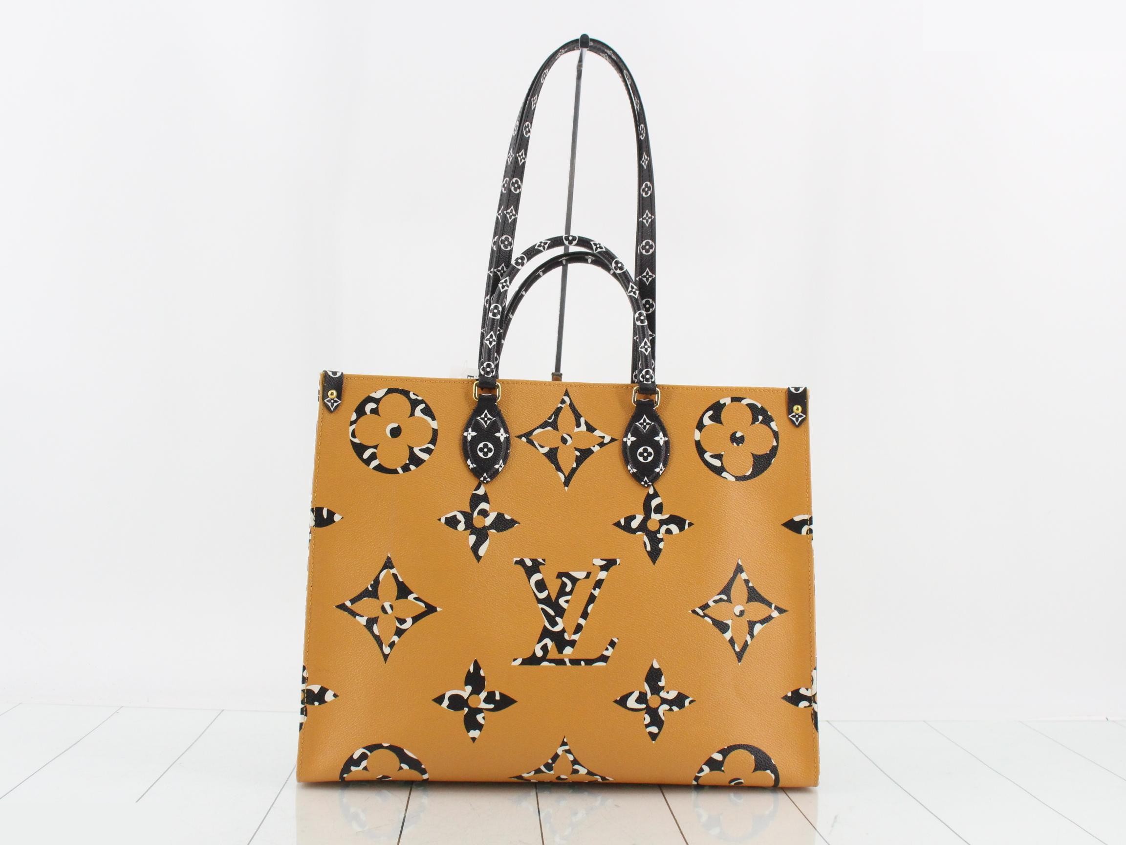 Monogram Jungle OnTheGo GM 2-Way Tote Bag — view 2
