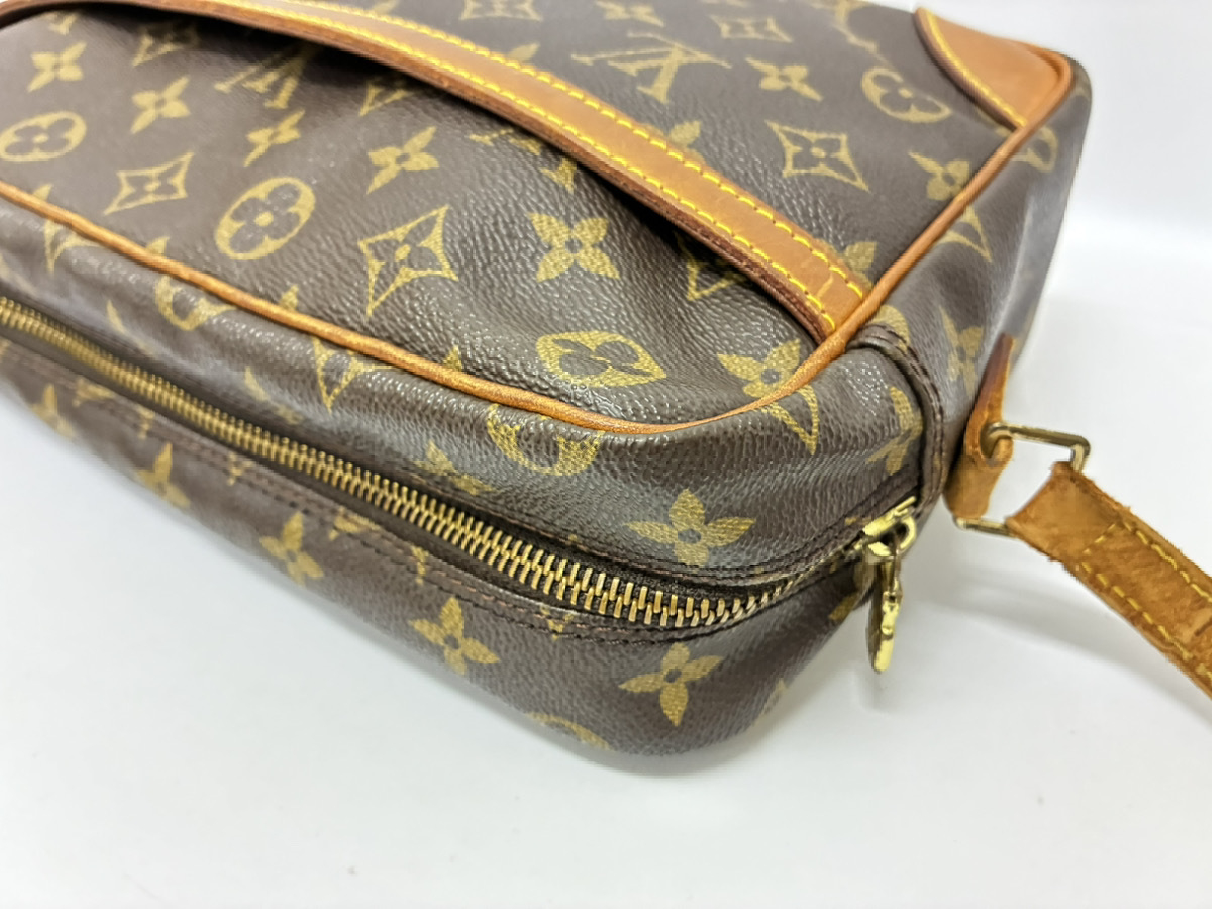 Trocadero 30 M51272 Shoulder Bag — view 6