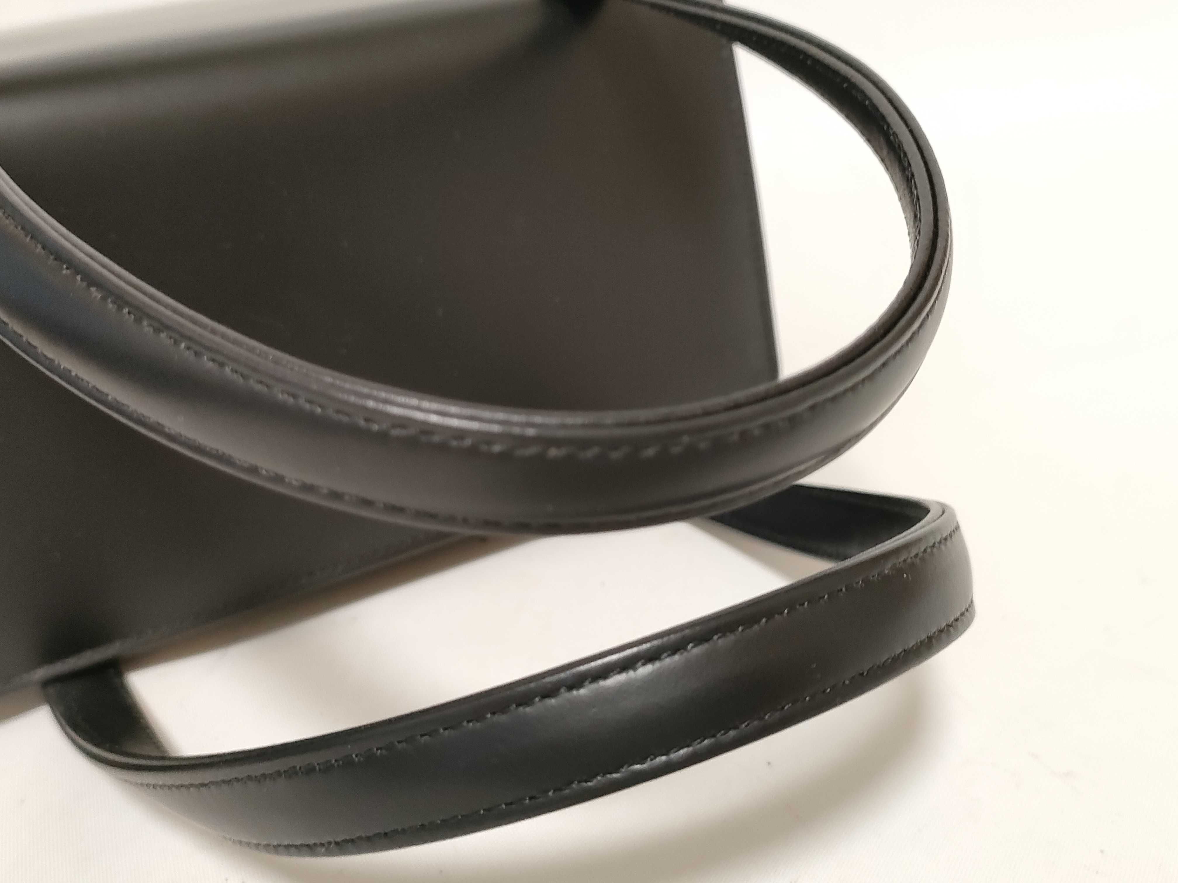 handbag — view 4