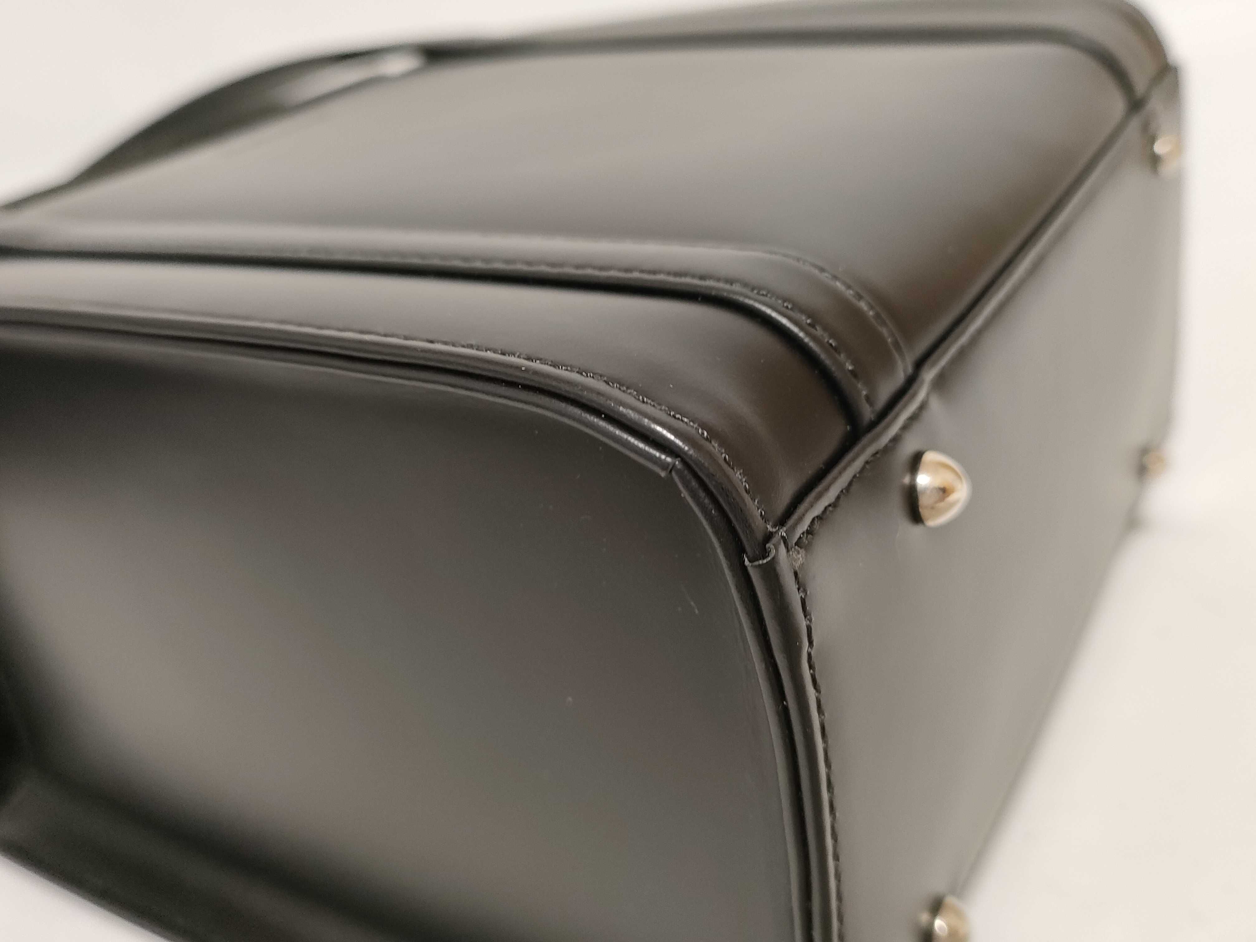handbag — view 7