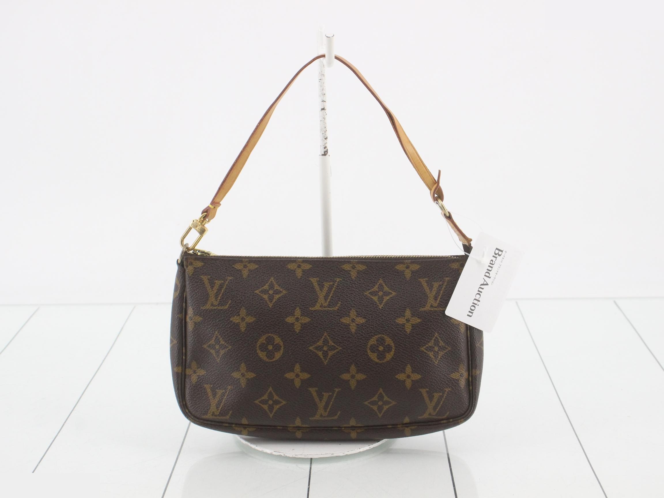 Pochette Accessoires (old model)
