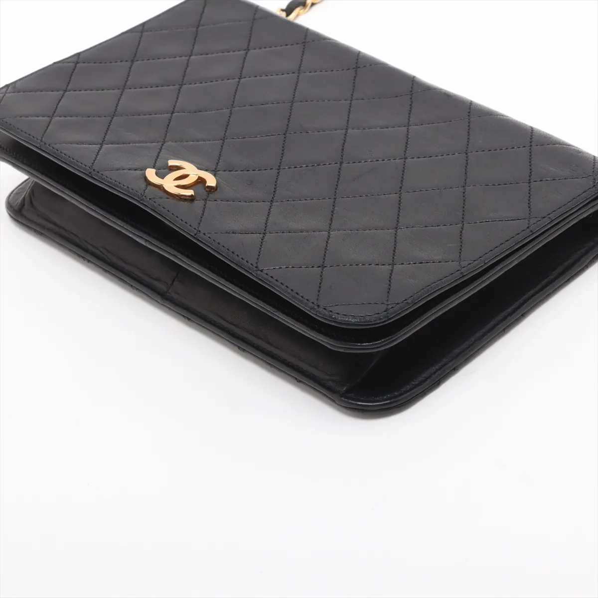 Matelasse Lambskin Chain Shoulder Bag Push Lock Black Gold Hardware 271538 Series 0 — view 3