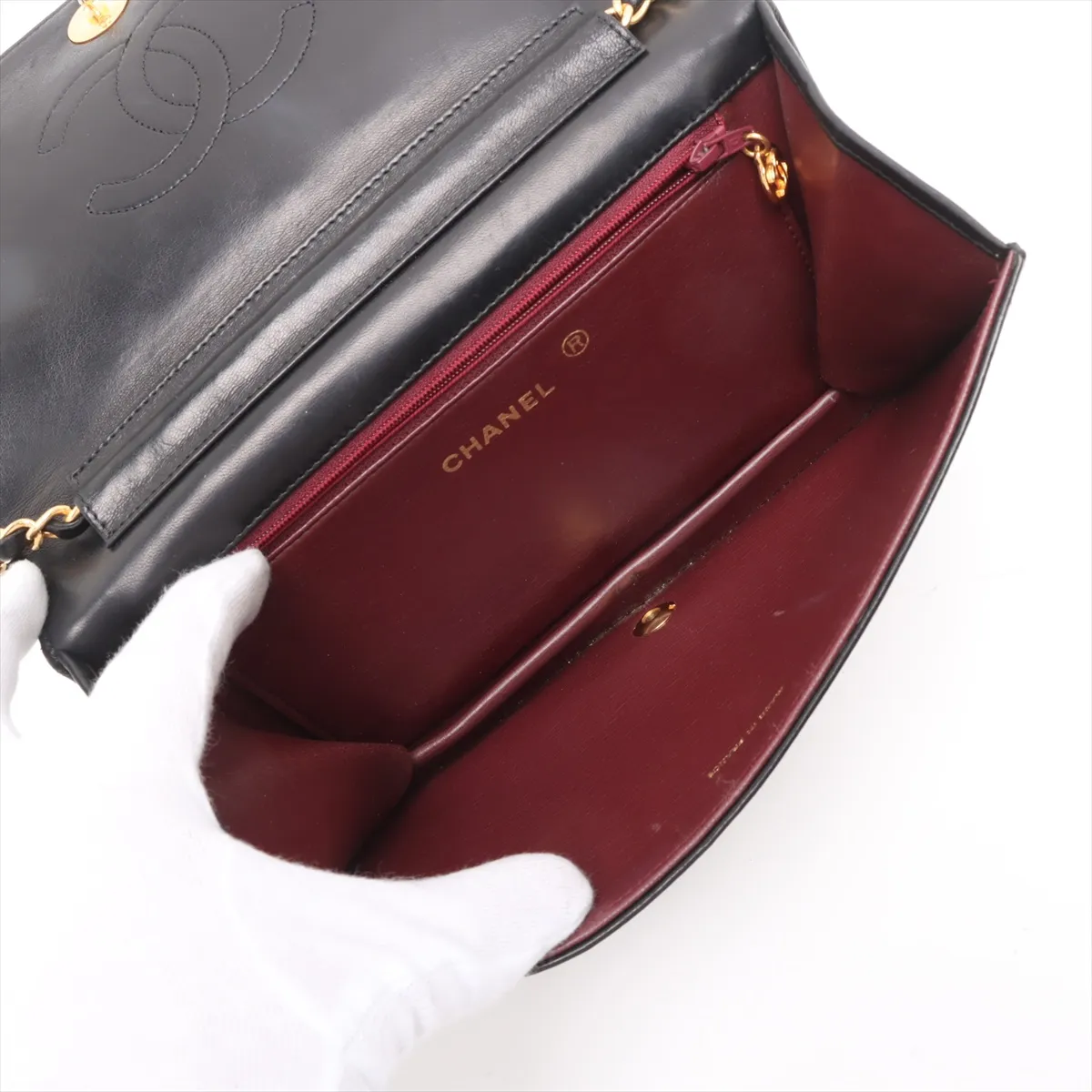 Matelasse Lambskin Chain Shoulder Bag Push Lock Black Gold Hardware 271538 Series 0 — view 6