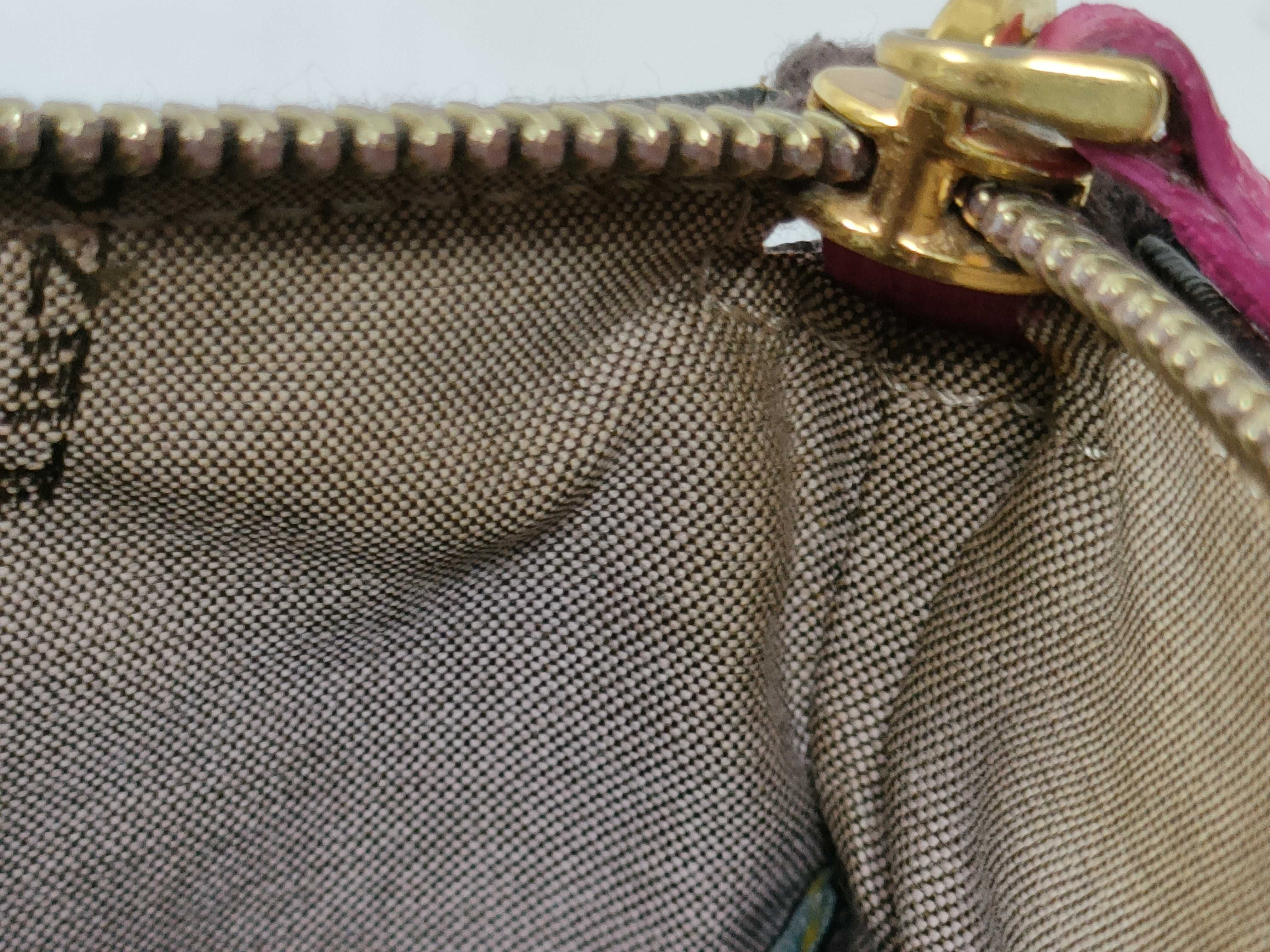 Zucca Chain Shoulder Pouch 8M0271 Pouch — view 12