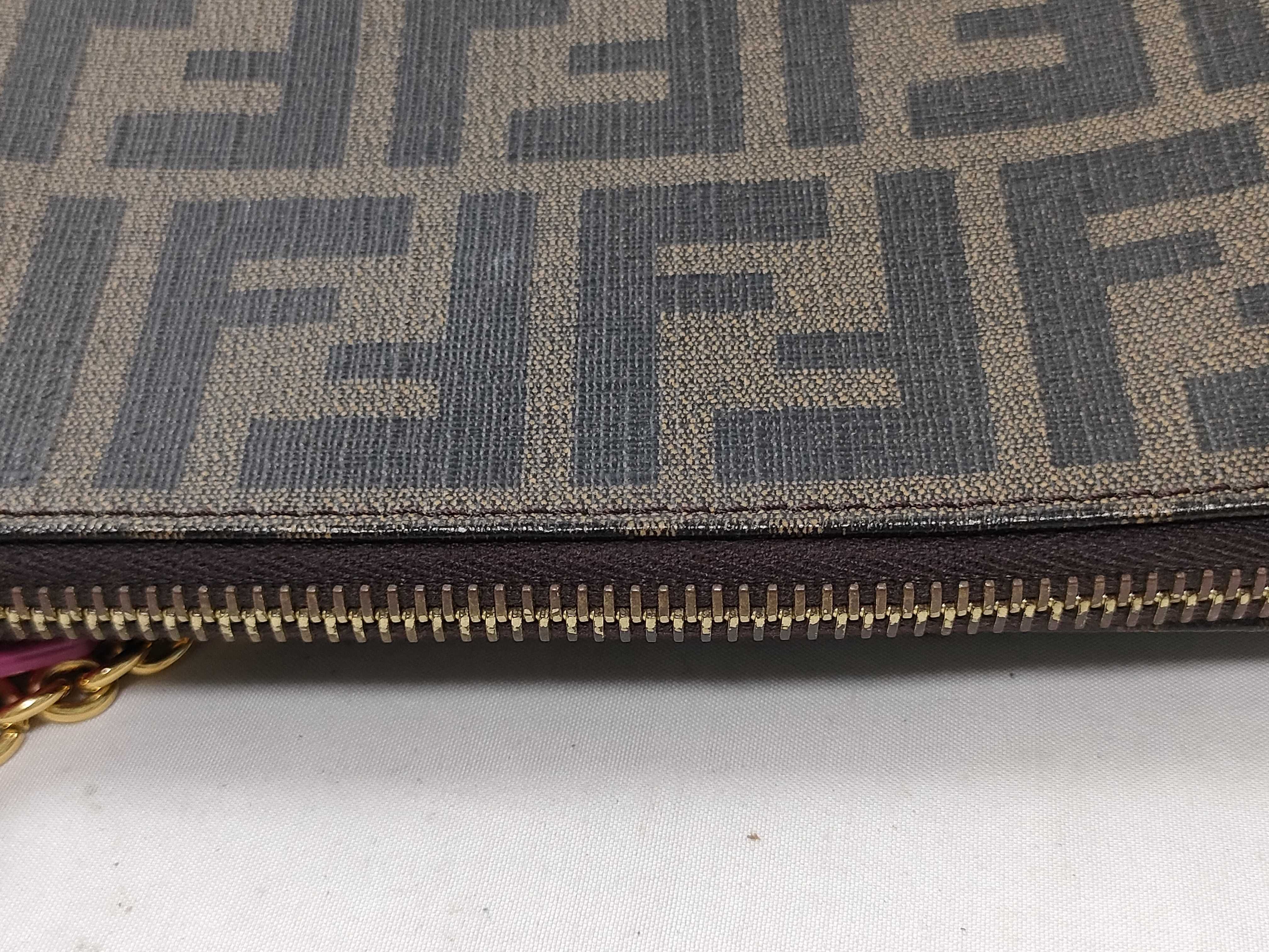 Zucca Chain Shoulder Pouch 8M0271 Pouch — view 3