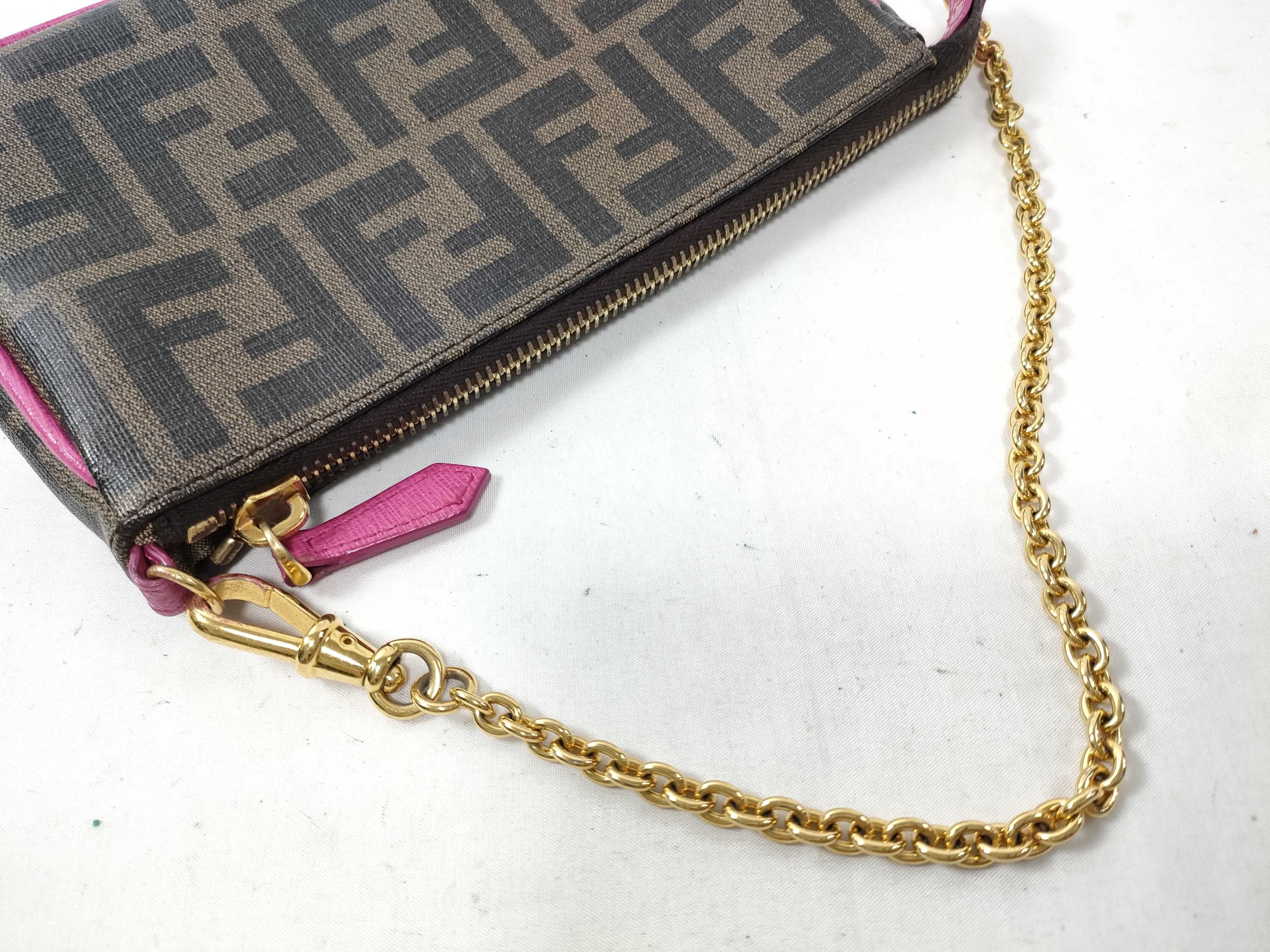 Zucca Chain Shoulder Pouch 8M0271 Pouch — view 4